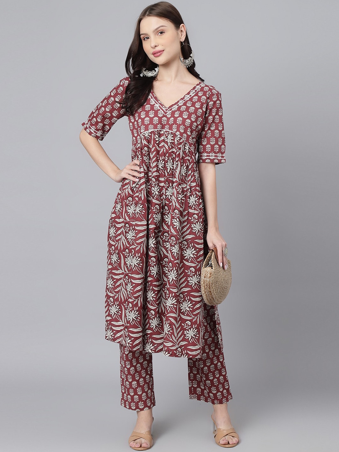 

KALINI Floral Printed Empire Kurta With Trousers, Maroon