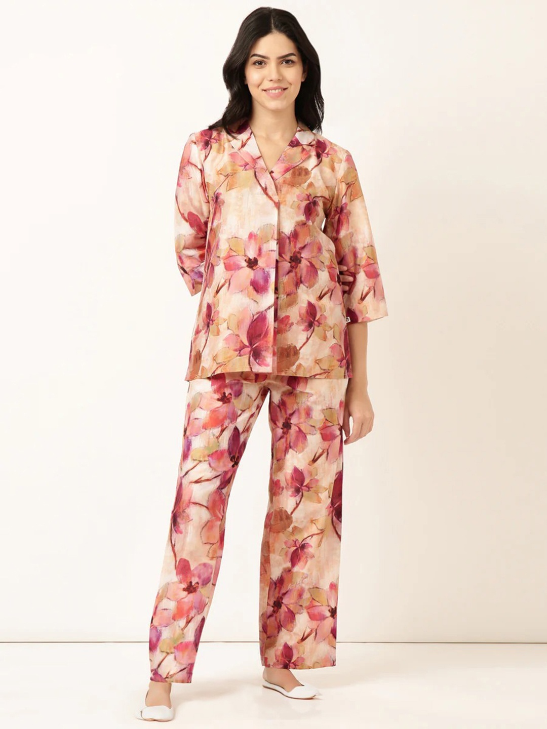 

Bannos Swagger Floral Printed Night suit, Beige