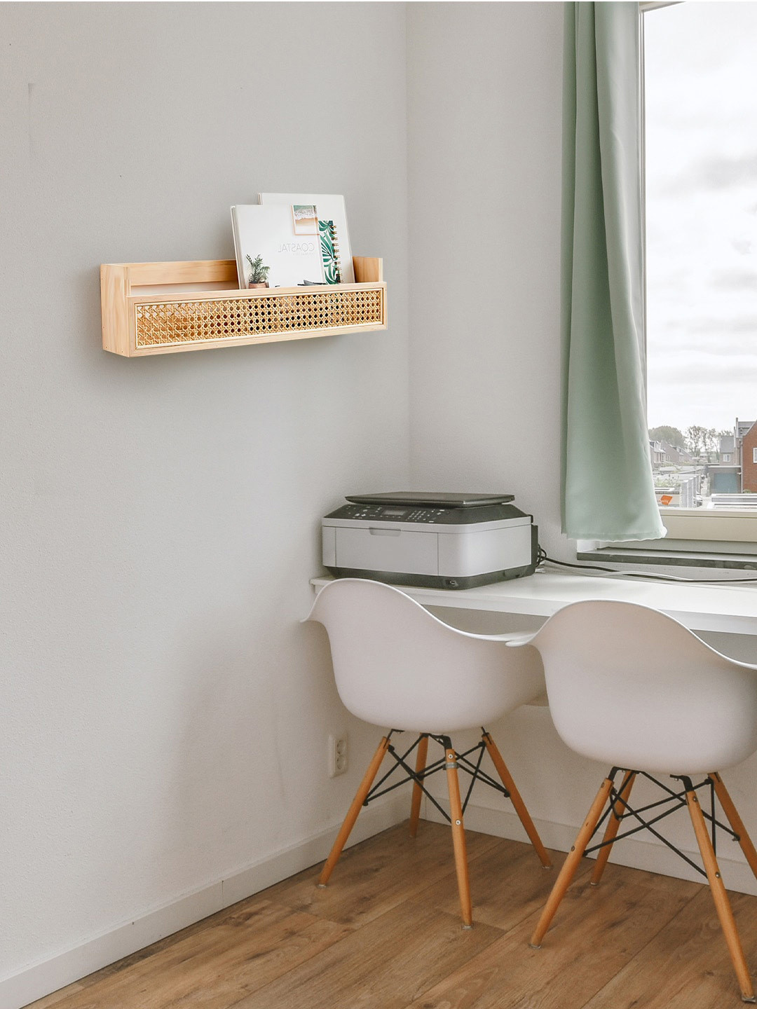 

Anko Rattan Brown Wooden Basic Wall Shelf
