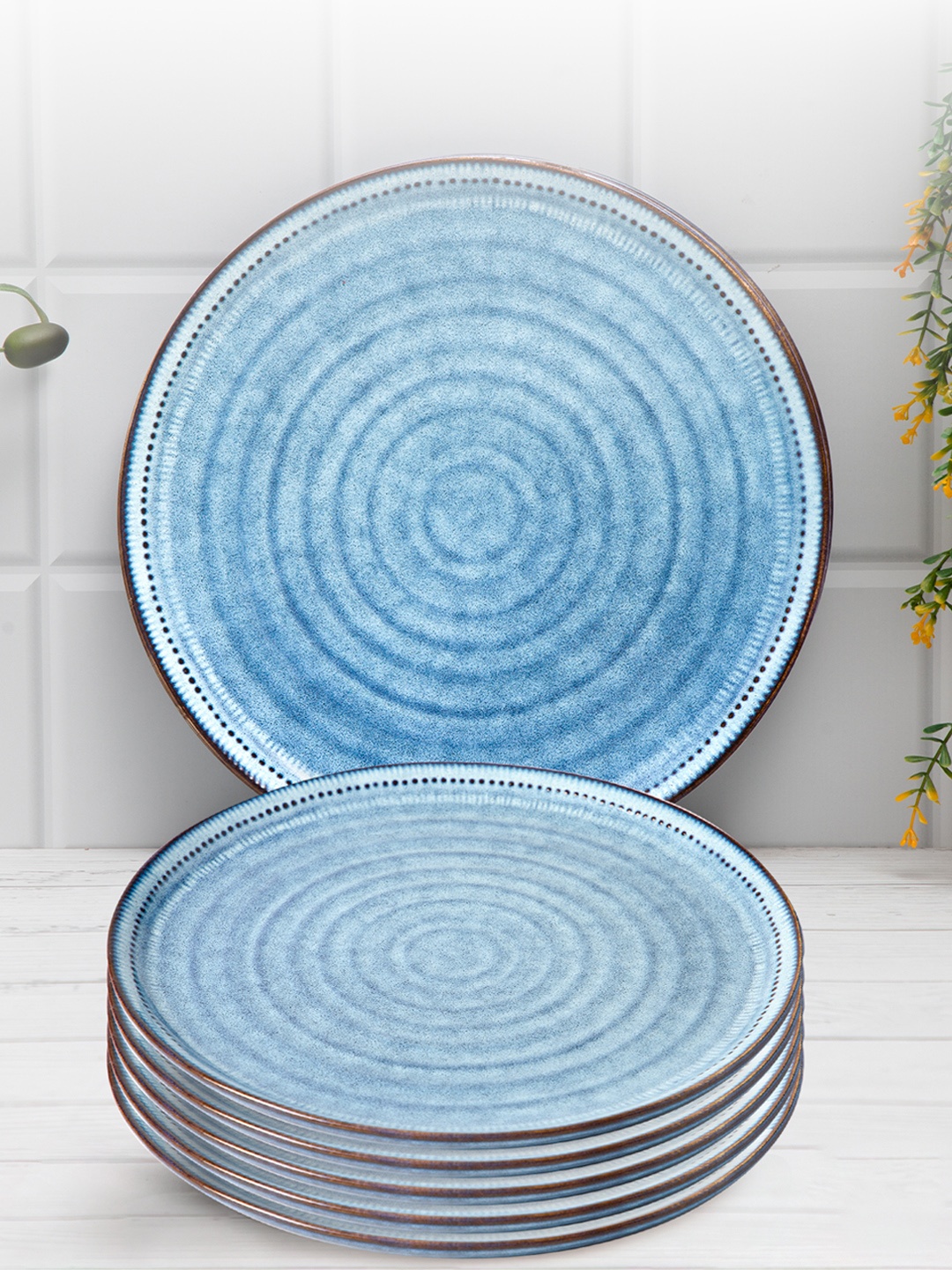 

Anko Blue & Black 6 Pieces Textured Stoneware Glossy Plates