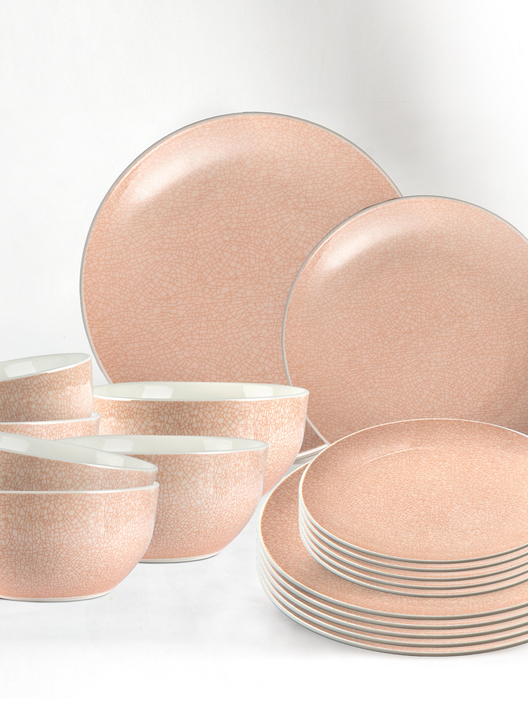 

Anko 18 Pieces Pink Stoneware Glossy Dinner Set