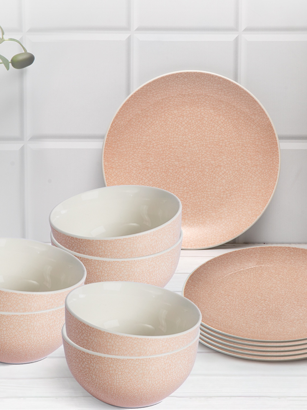 

Anko Pink & White 12 Pieces Stoneware Glossy Dinner Set