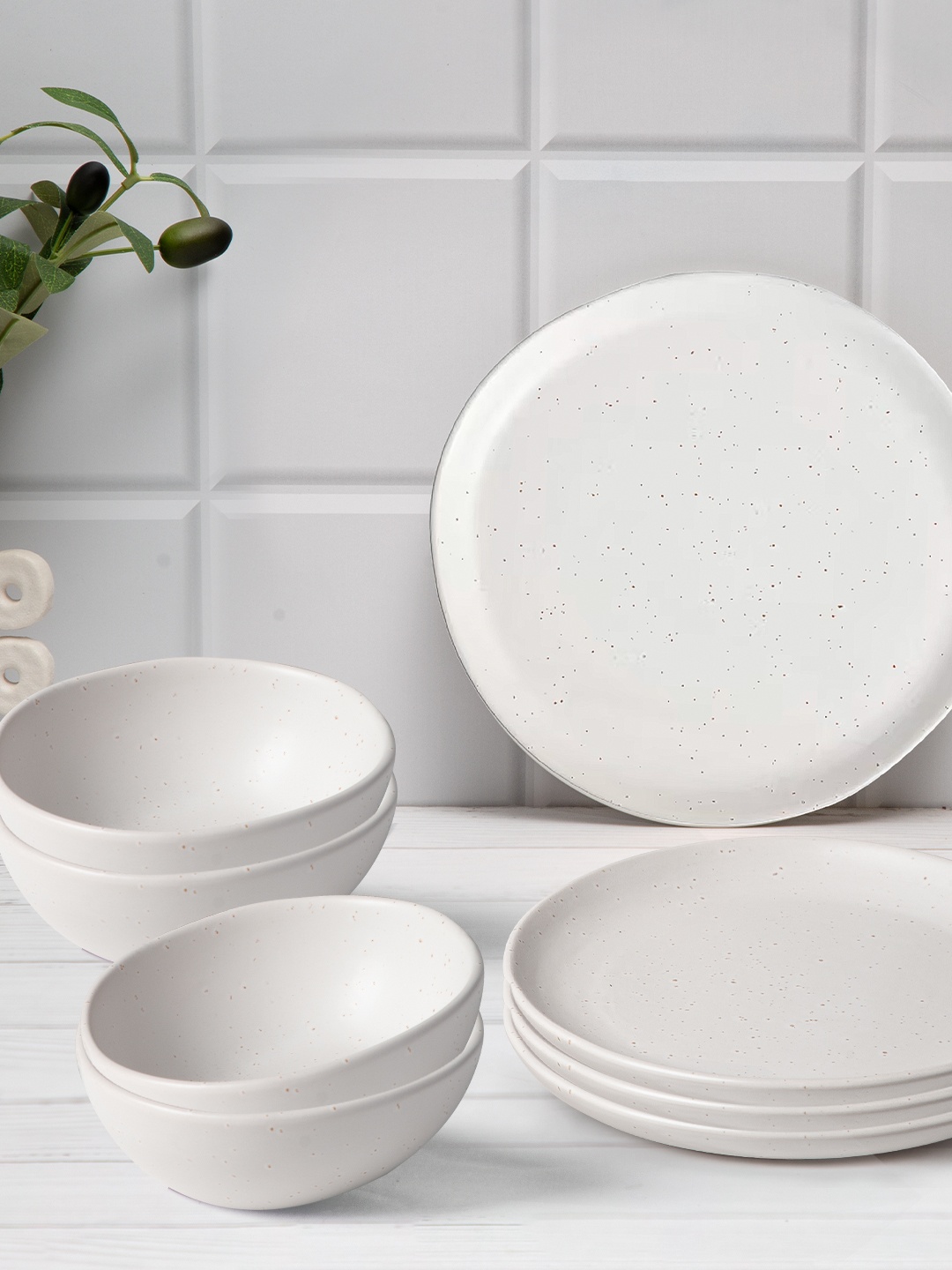 

Anko 8 Pieces White Printed Stoneware Glossy Dinner Set