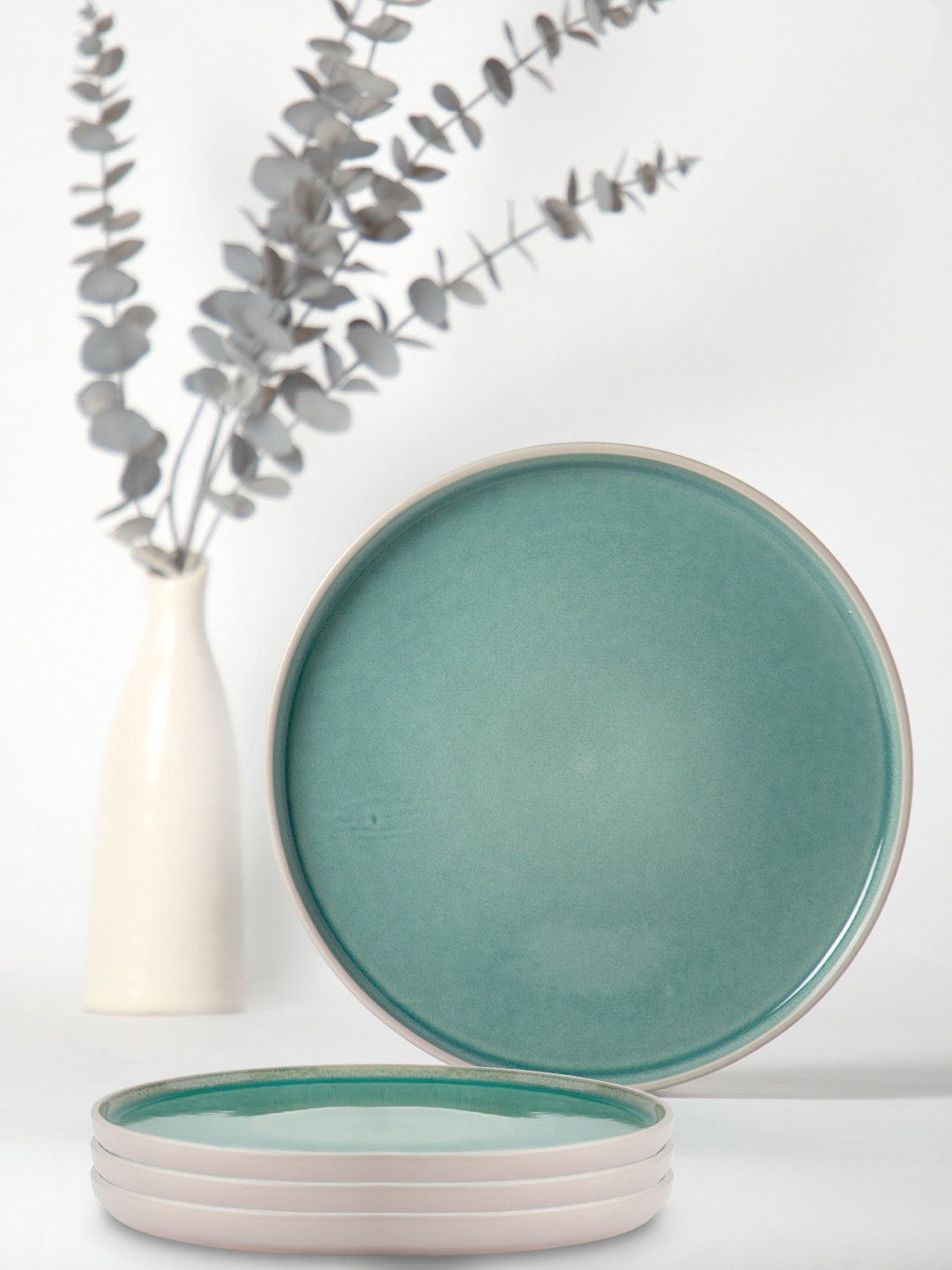 

Anko 4 Pieces Green & White Stoneware Glossy Plates