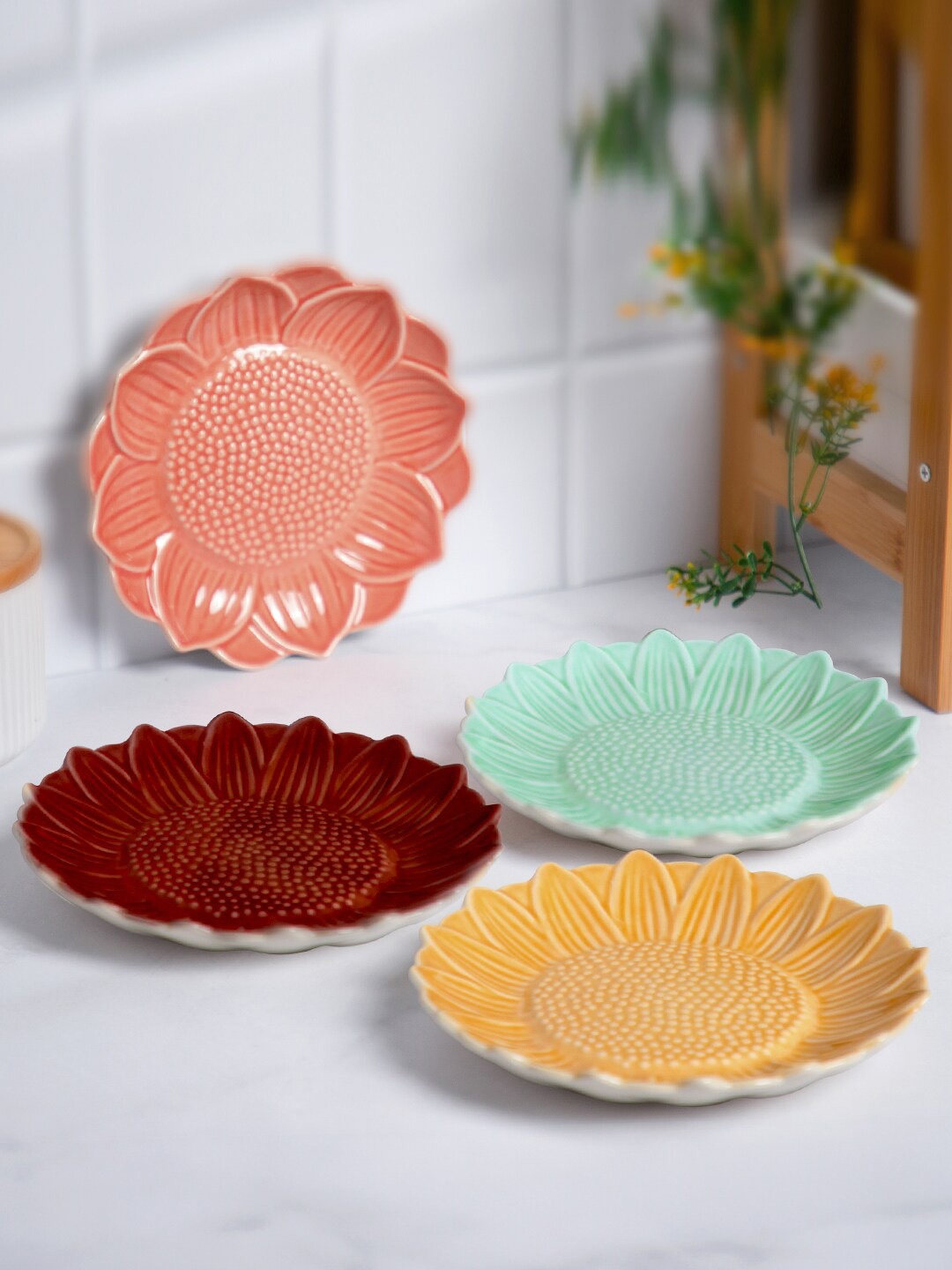 

Anko Yellow & Green 4 Pieces Textured Stoneware Matte Plates