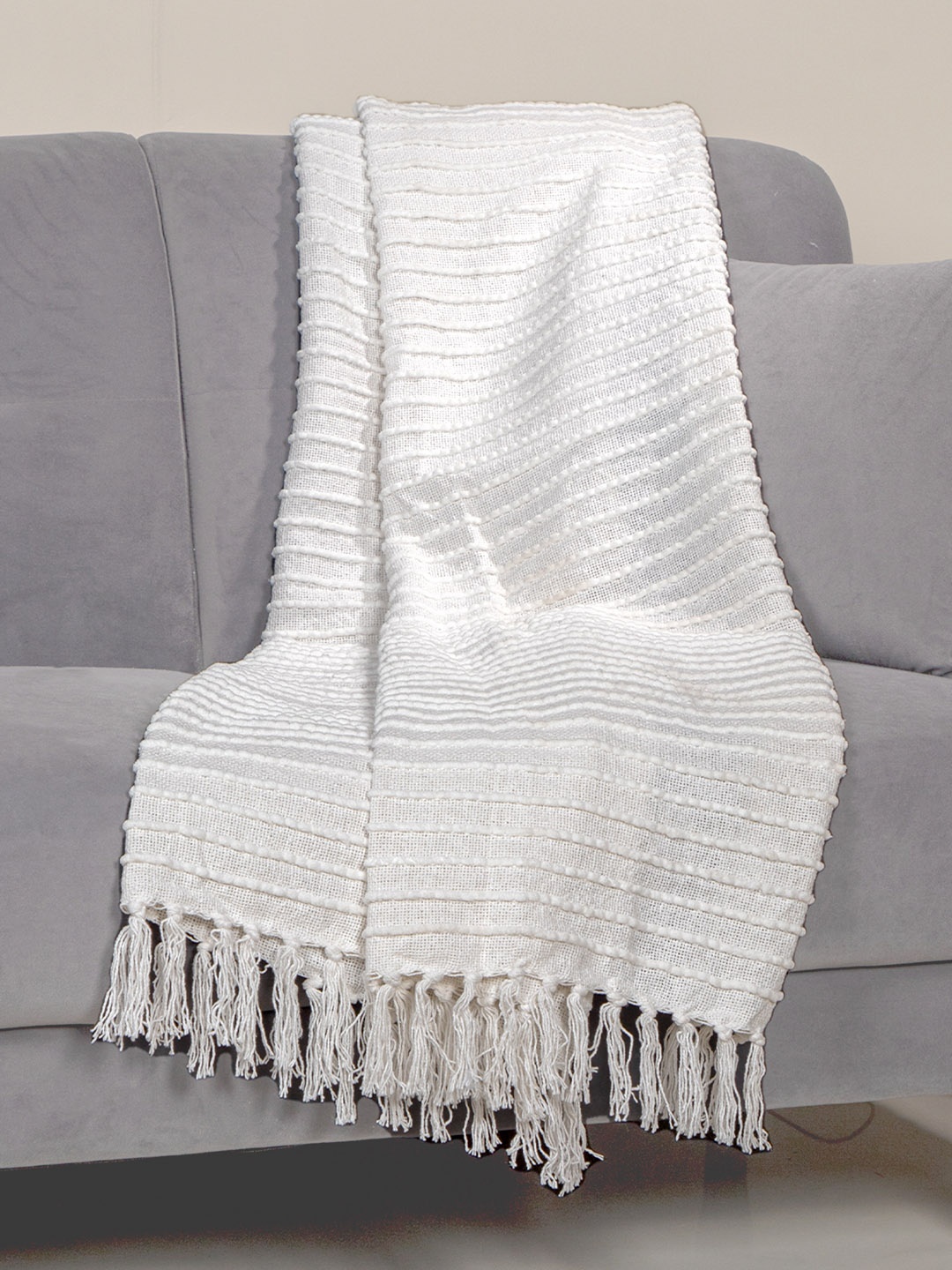 

Anko White Striped Soft Throws