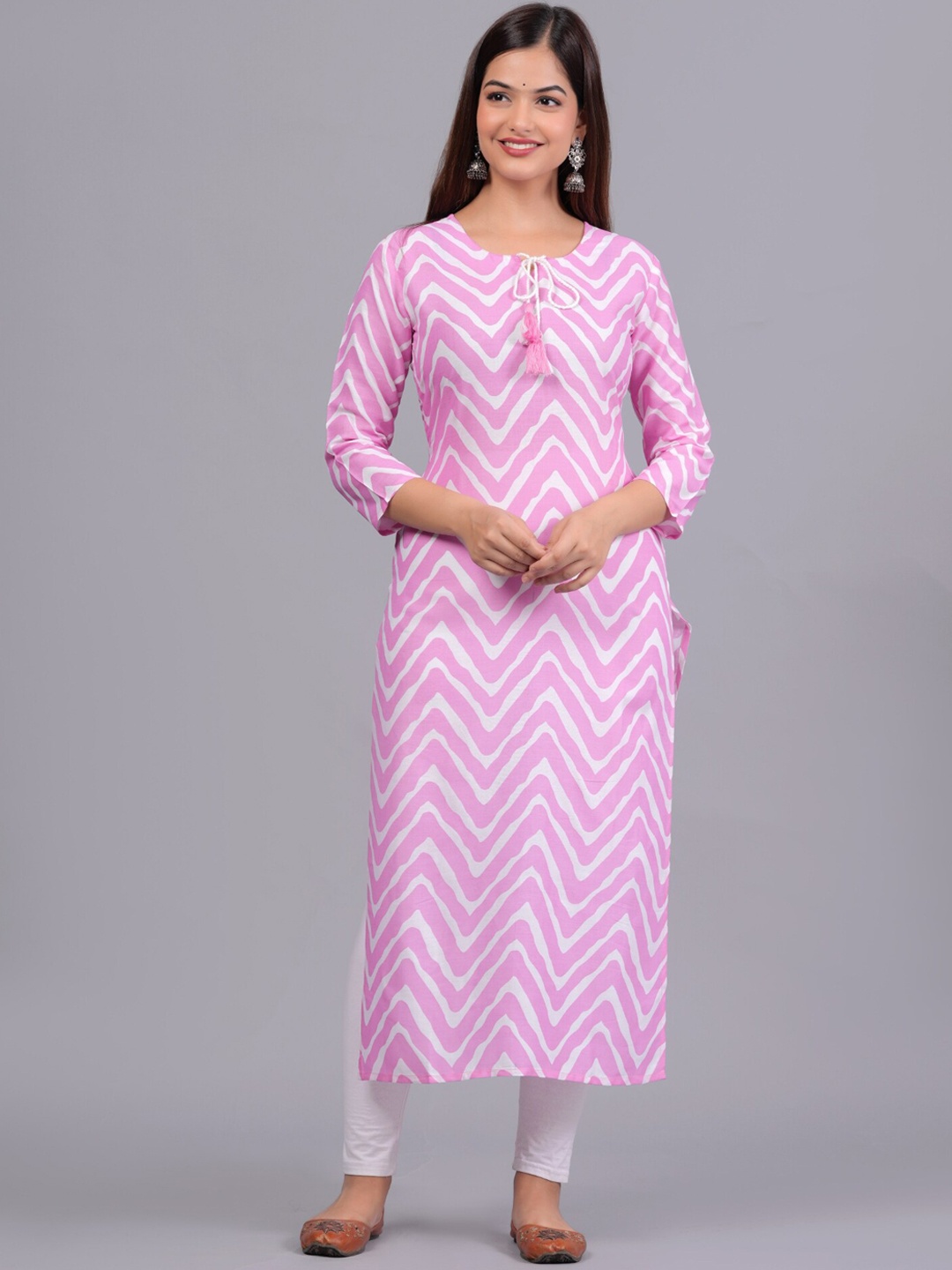 

Bachuu Chevron Printed Straight Pure Cotton Kurta, Pink