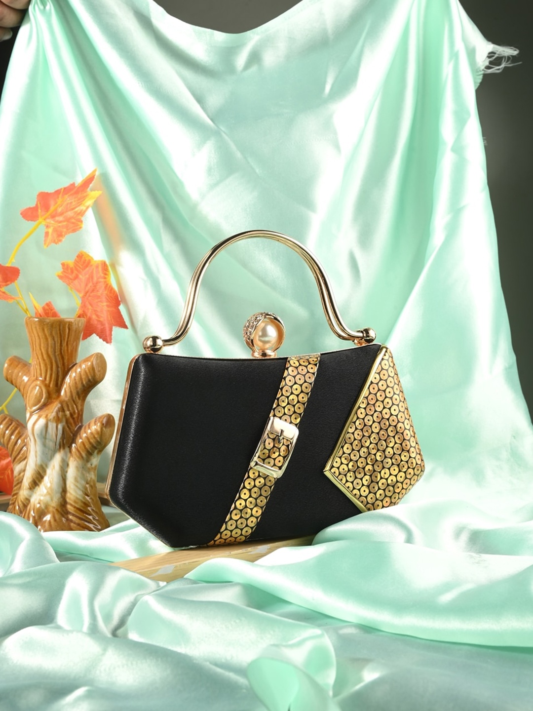 

Toobacraft Embellished Box Clutch, Black
