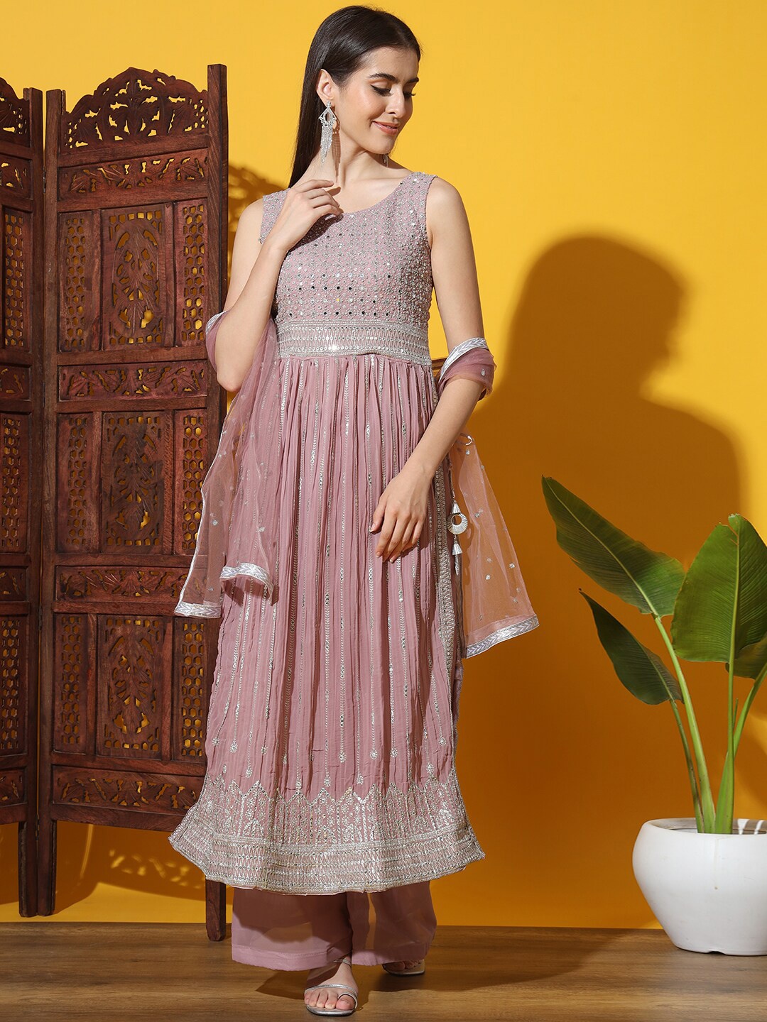

Chhabra 555 Ethnic Motifs Embroidered Mirror Work Straight Kurta & Palazzo With Dupatta, Mauve