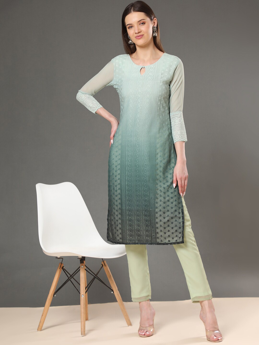 

BLACK SCISSOR Ethnic Motifs Embroidered Keyhole Neck Straight Kurta, Green