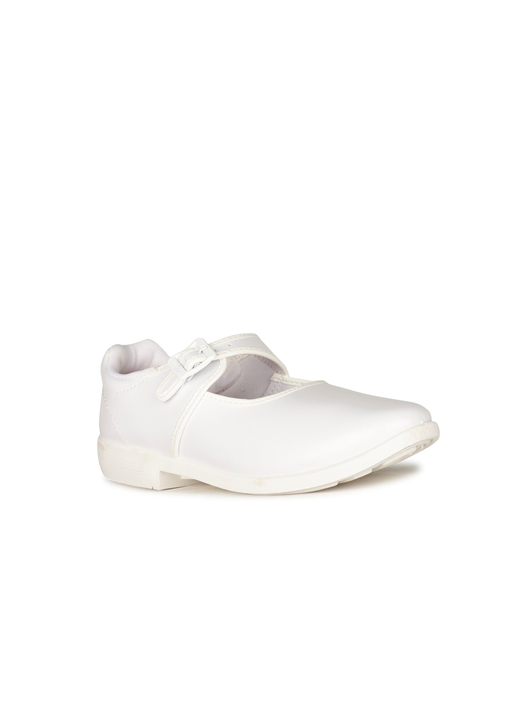 

Bata Girls Round Toe Velcro Ballerinas, White