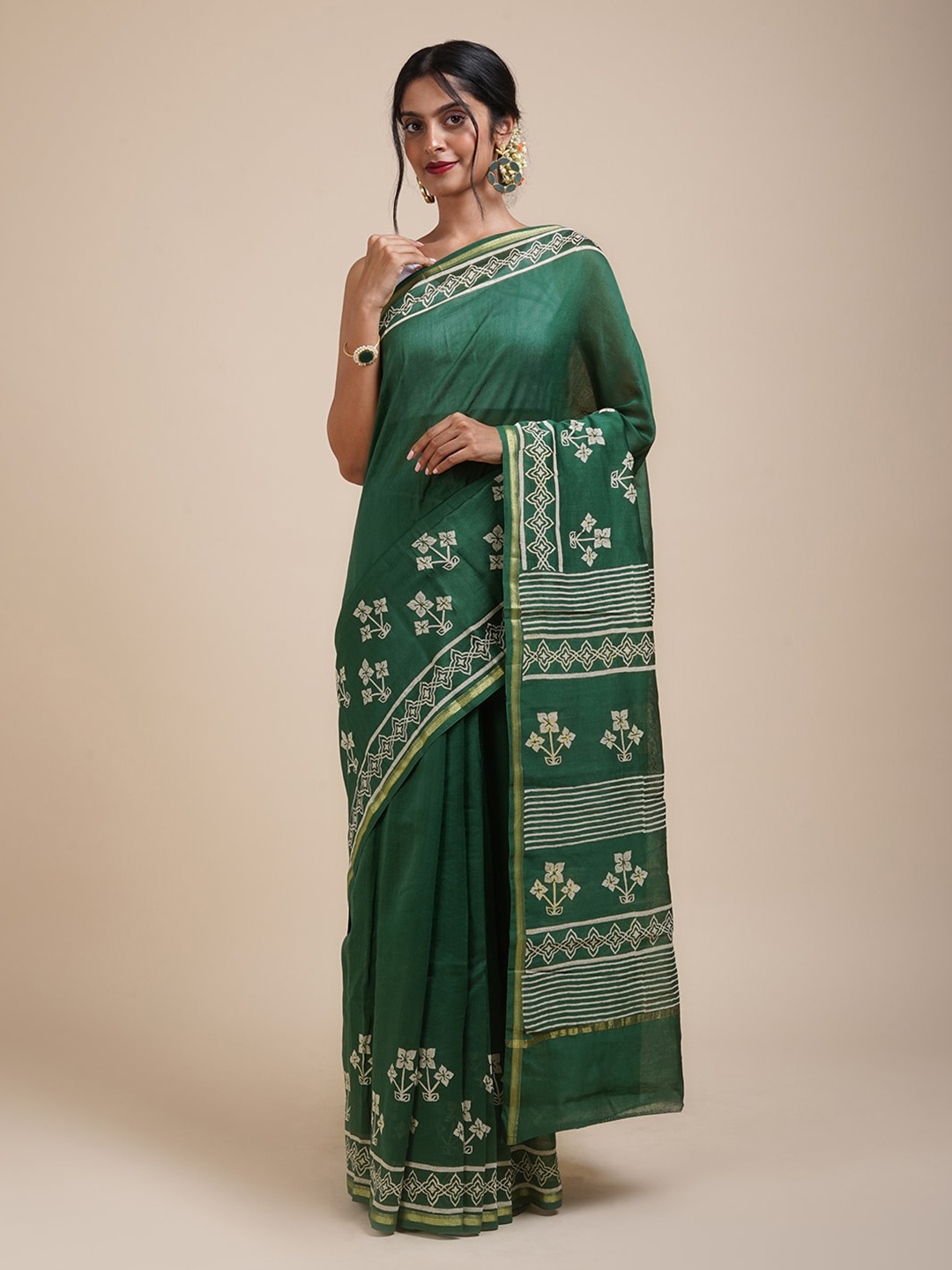 

TEEJH Floral Printed Silk Cotton Chanderi Saree, Green