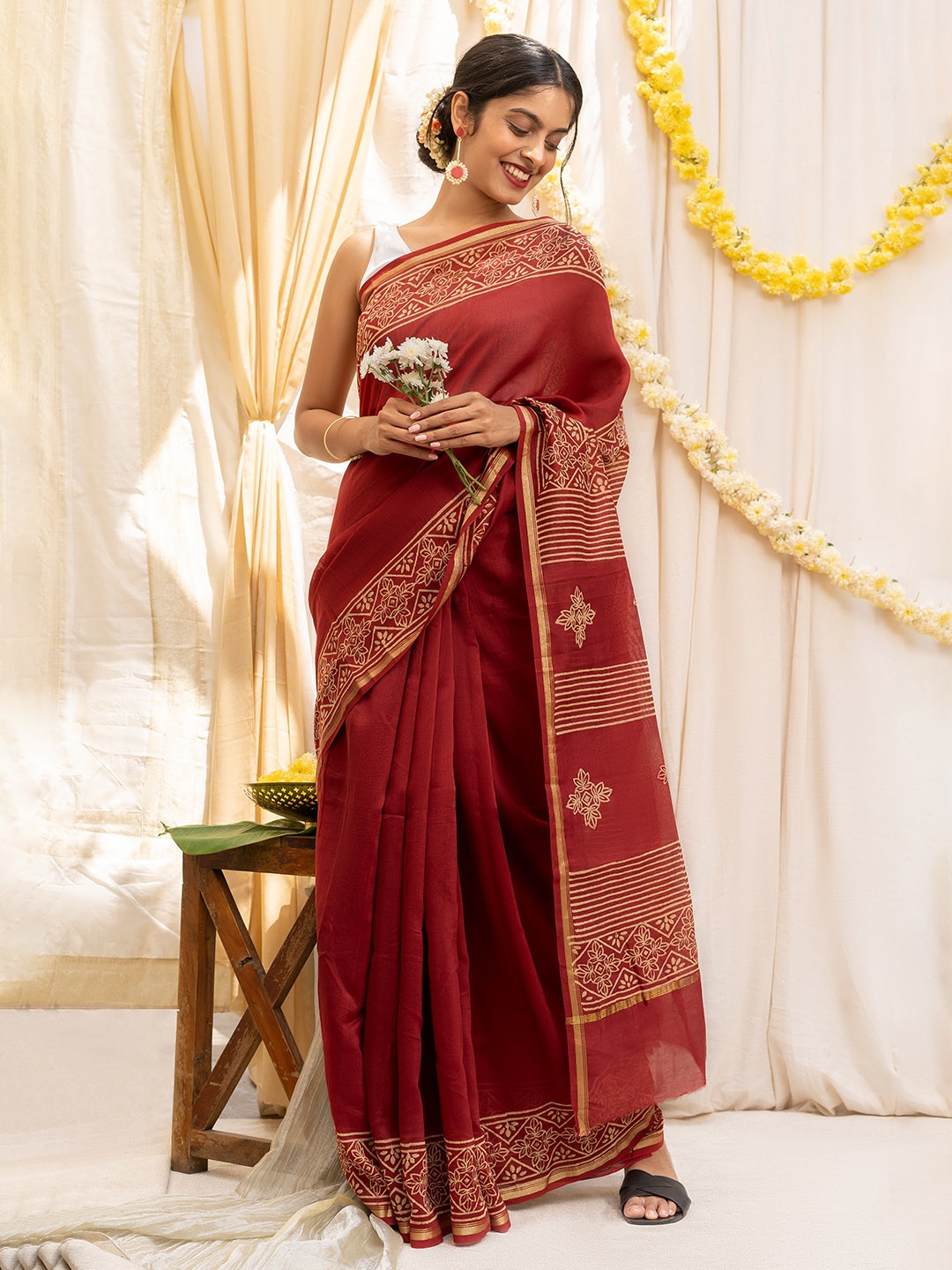 

TEEJH Zari Silk Cotton Chanderi Saree, Maroon