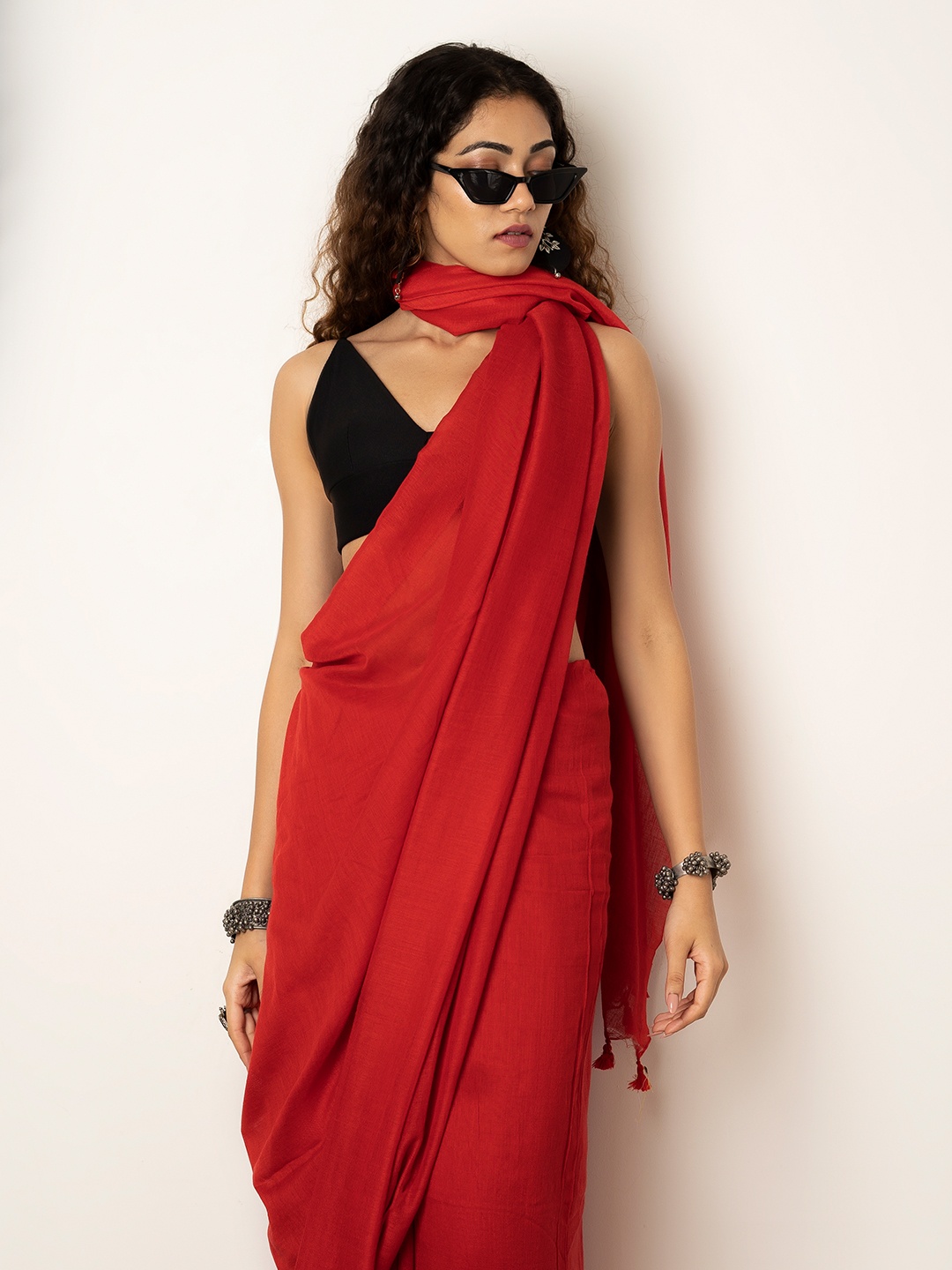 

TEEJH Pure Cotton Saree, Red