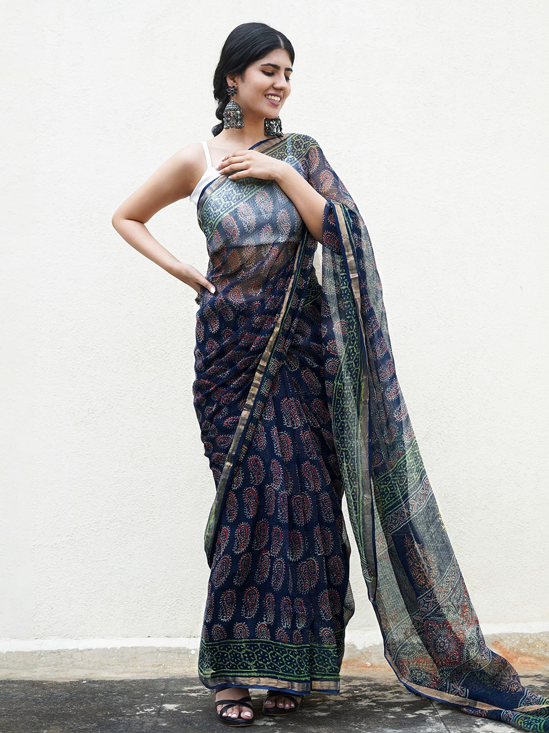 

TEEJH Paisley Printed Zari Kota Saree, Blue