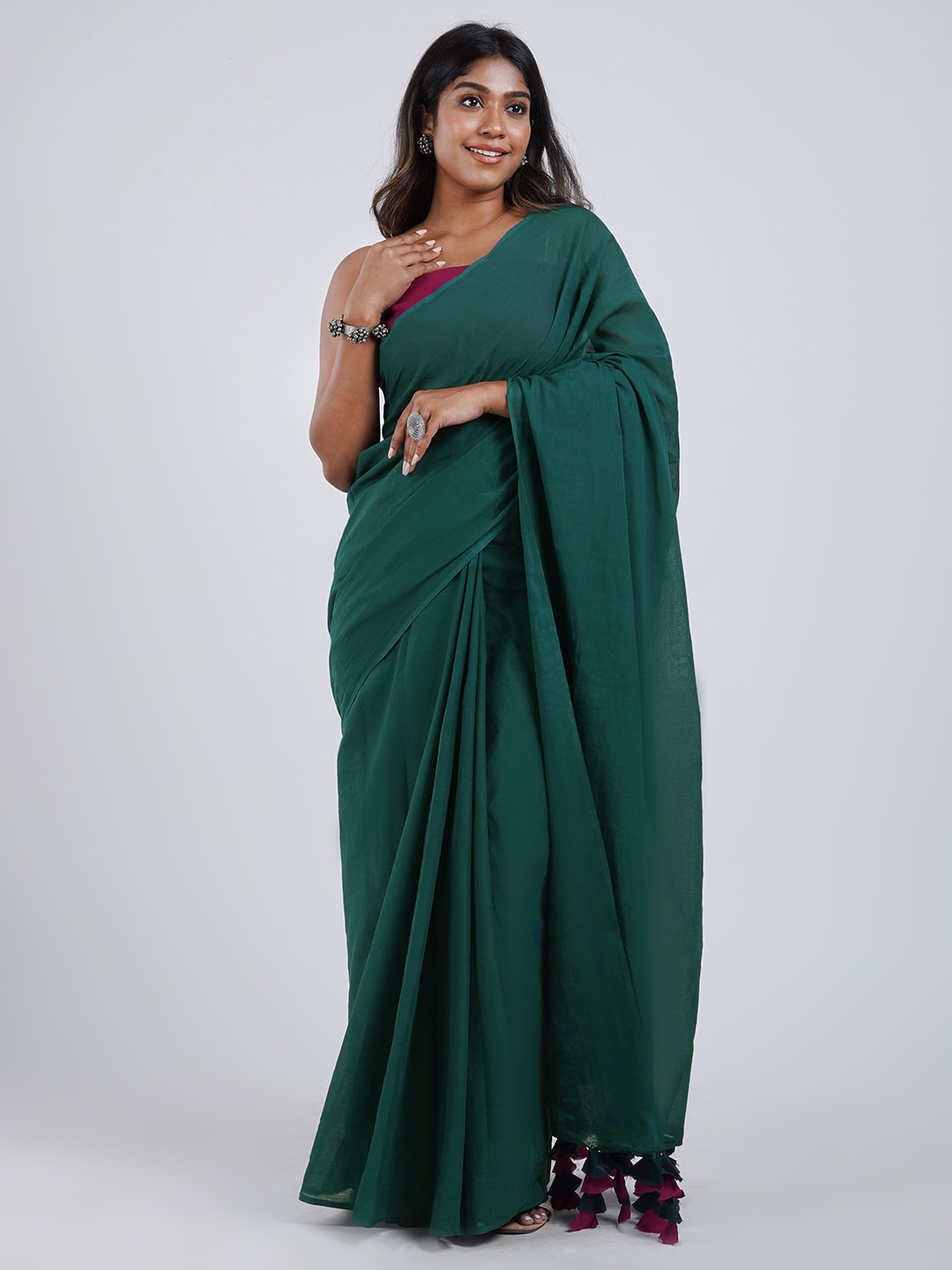 

TEEJH Pure Cotton Saree, Green