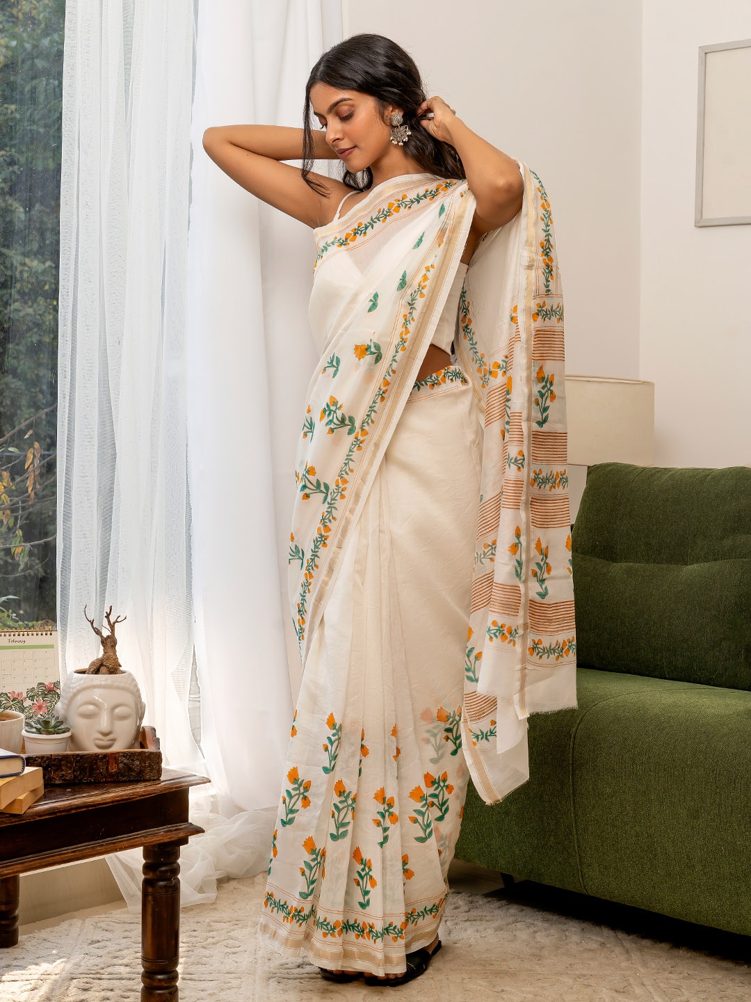 

TEEJH Floral Printed Silk Cotton Chanderi Saree, Off white