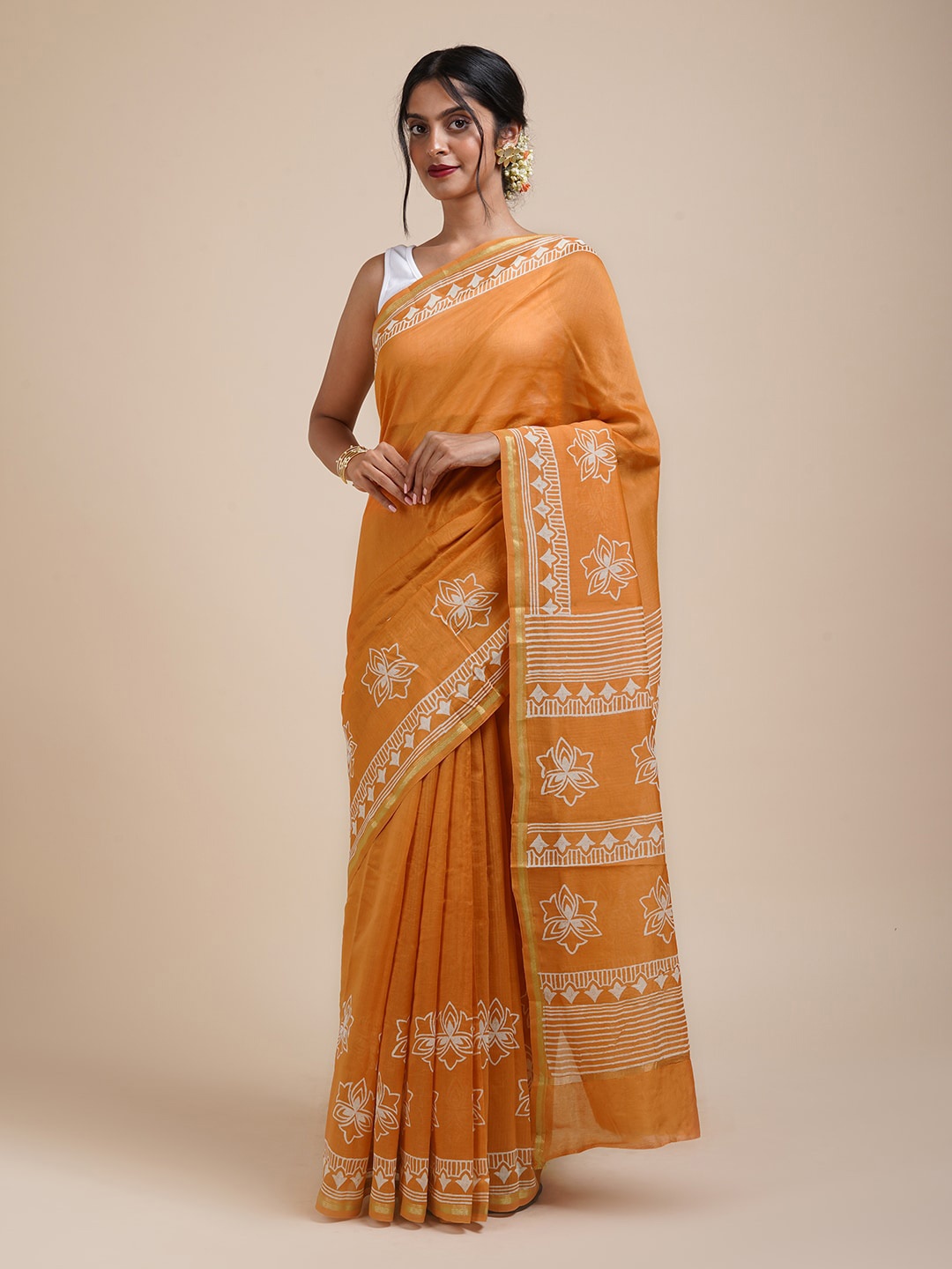 

TEEJH Ethnic Motifs Printed Silk Cotton Chanderi Saree, Orange