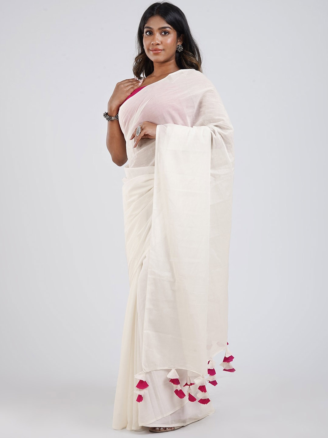 

TEEJH Pure Cotton Saree, White