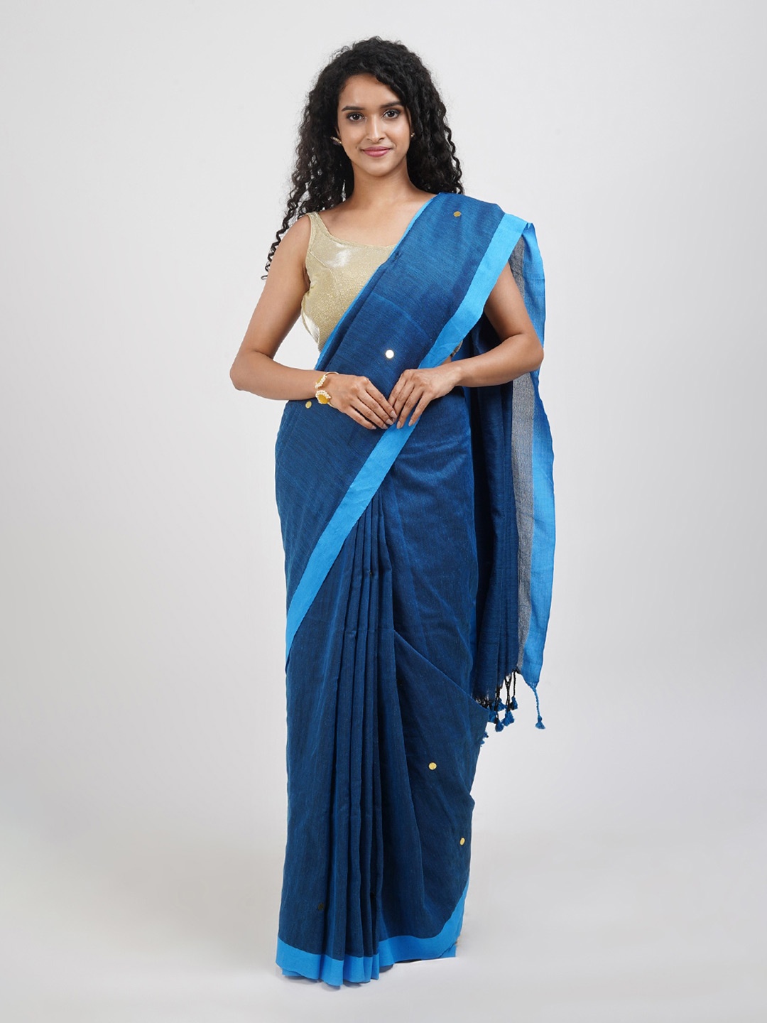 

TEEJH Tasseled Pure Cotton Saree, Blue