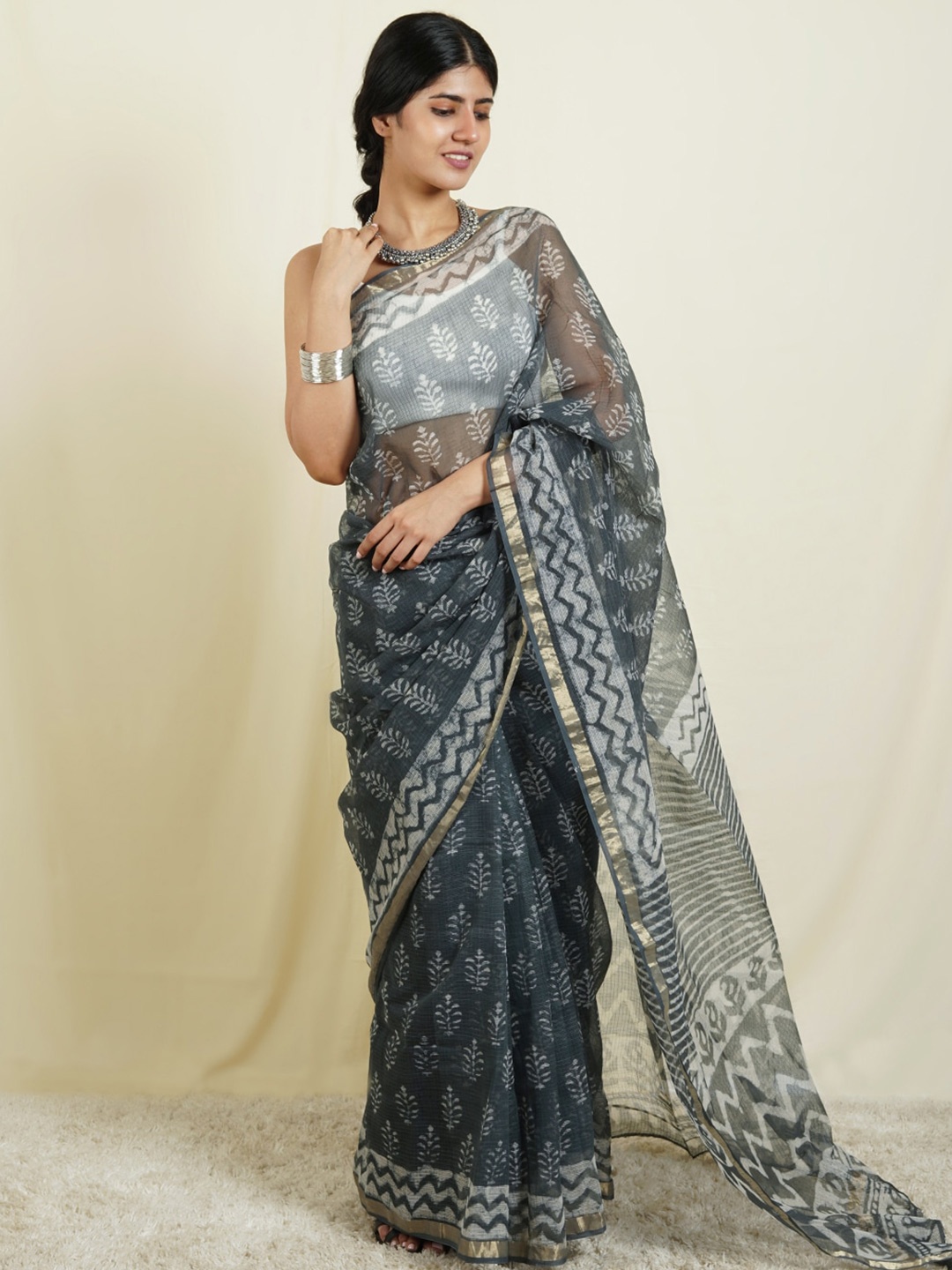 

TEEJH Ethnic Motifs Printed Kota Saree, Black