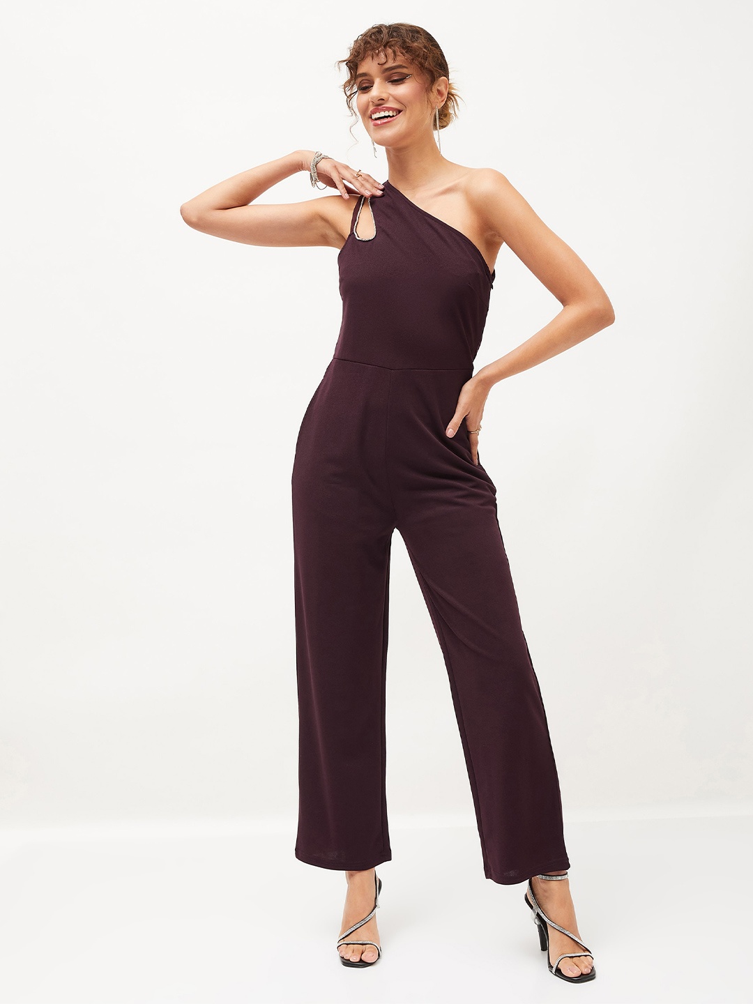 

SASSAFRAS Burgundy One Shoulder Basic Jumpsuit