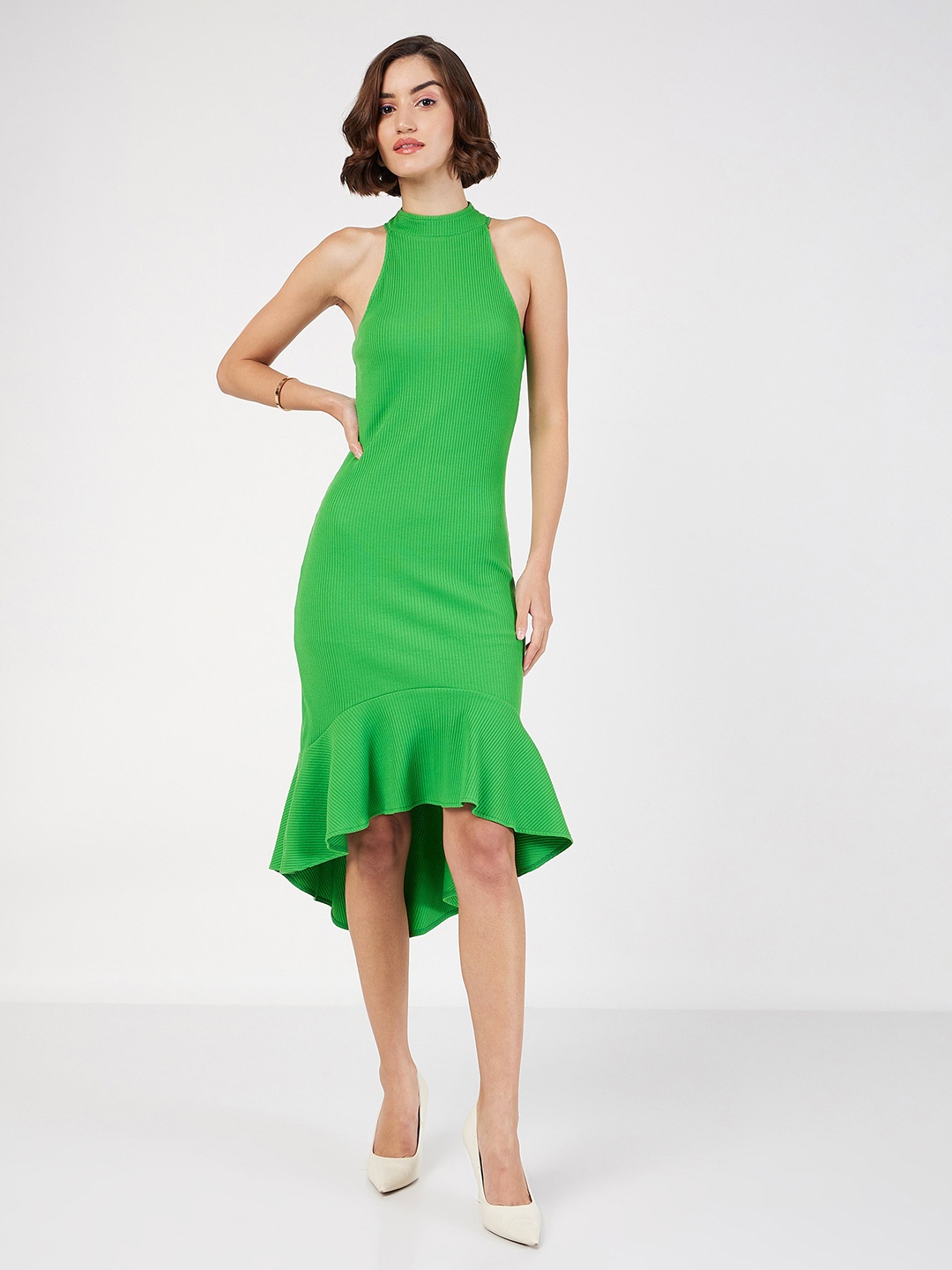 

SASSAFRAS Round Neck Cotton Bodycon Midi Dress, Green