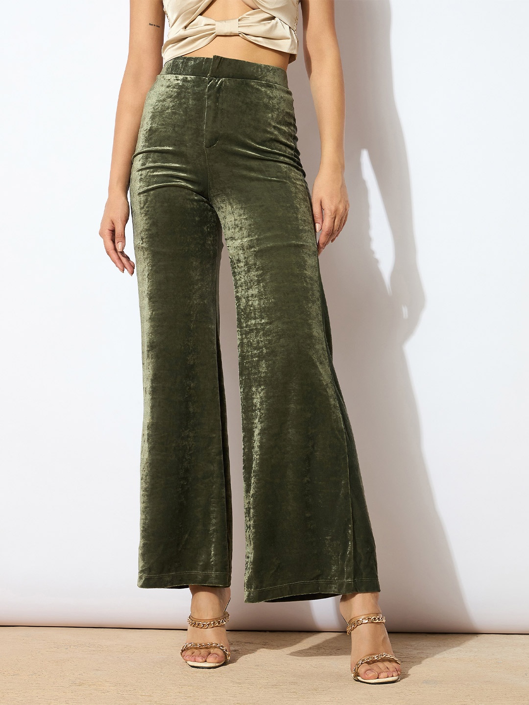 

SASSAFRAS Women Mid Rise Parallel Trousers, Olive