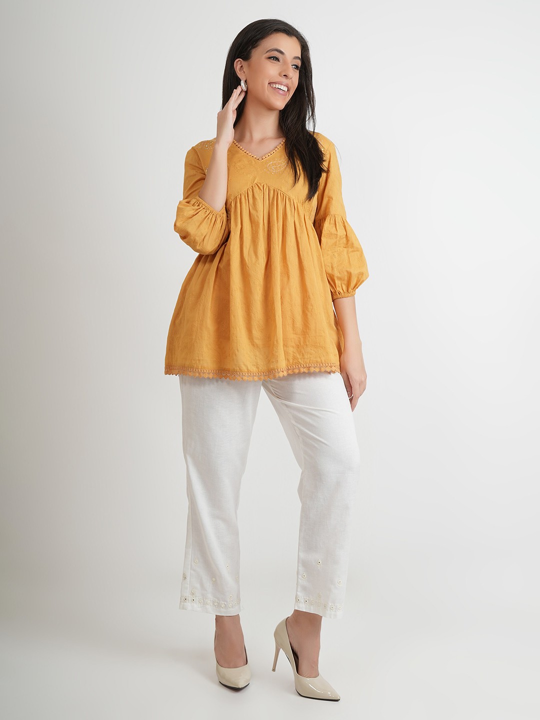 

Zolo Label V-Neck Puff Sleeves Empire Top, Mustard