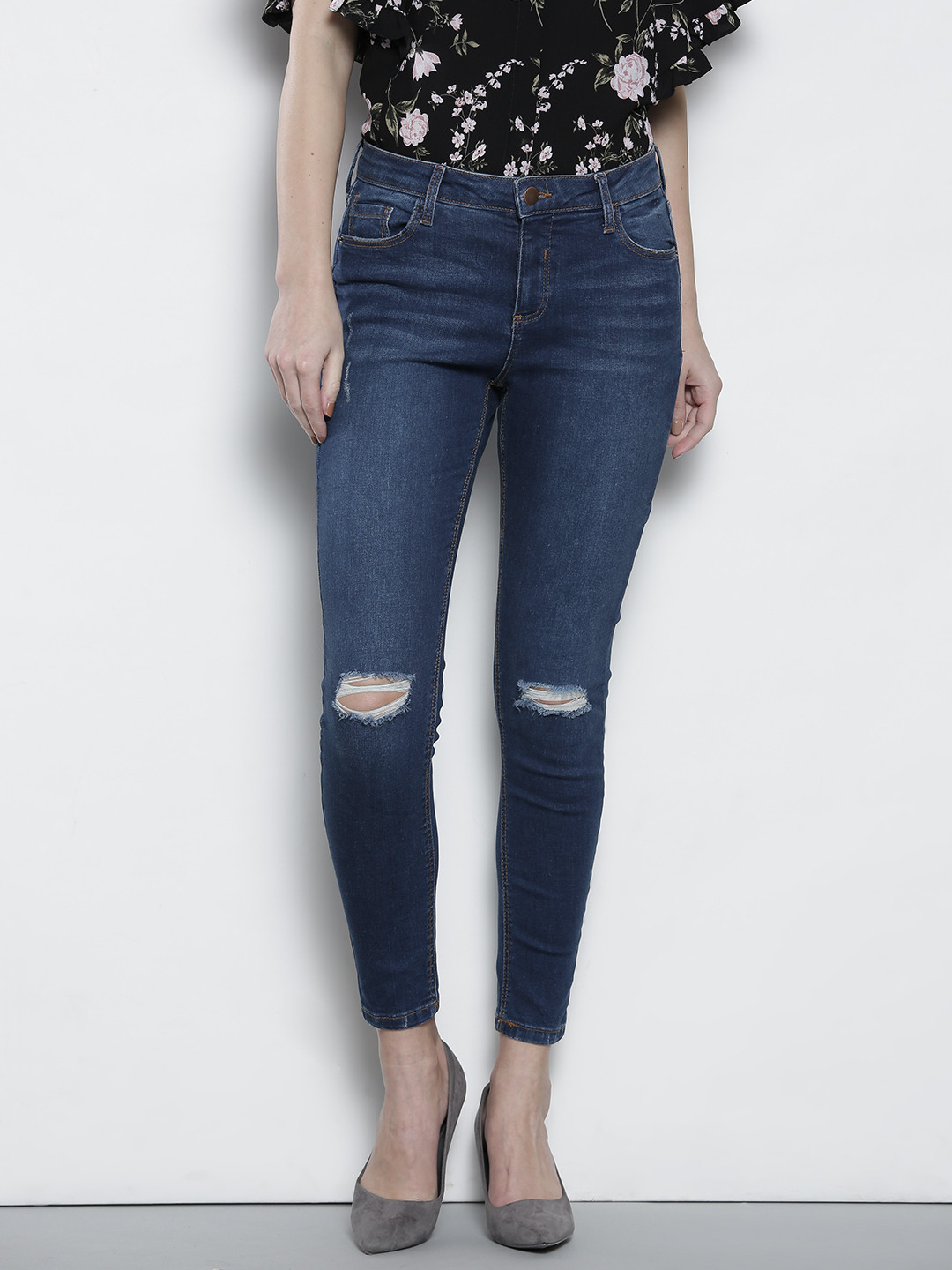 

DOROTHY PERKINS Women Blue Skinny Fit Mid-Rise Mildly Distressed Cropped Stretchable Jeans
