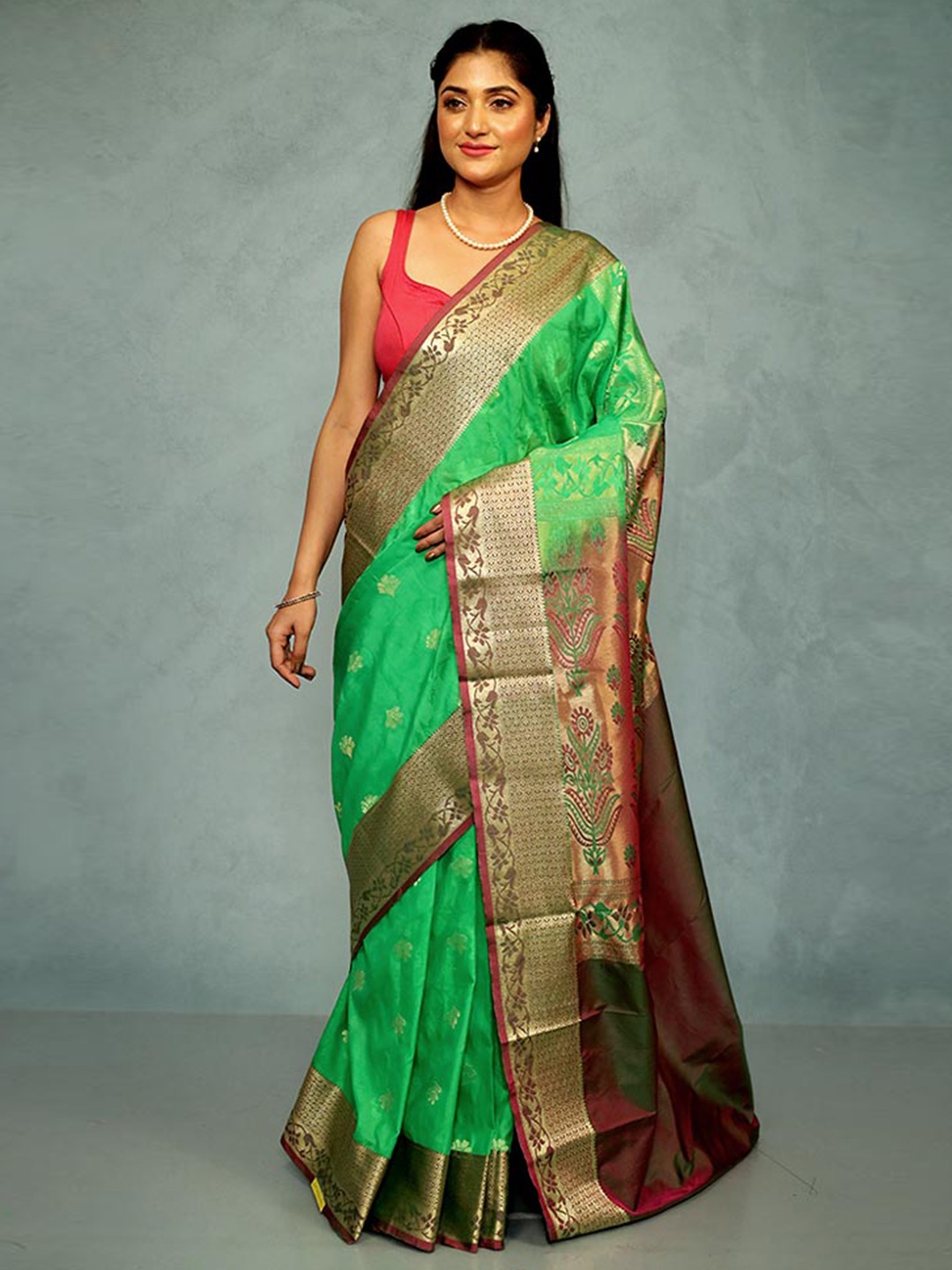 

AllSilks Ethnic Motifs Woven Design Zari Silk Blend Kanjeevaram Saree, Green