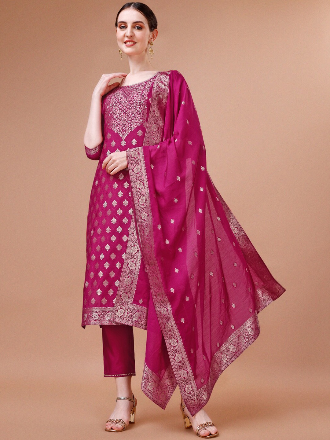 

Berrylicious Ethnic Motifs Woven Design Zari Kurta with Trousers & Dupatta, Pink