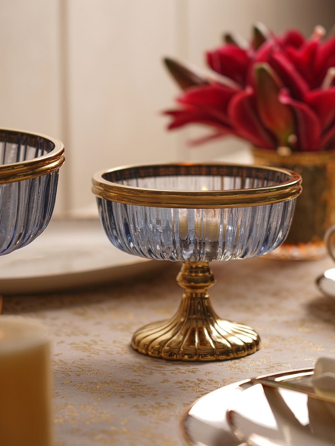 

Pure Home and Living Blue Textured Decorative Bowls With Stand