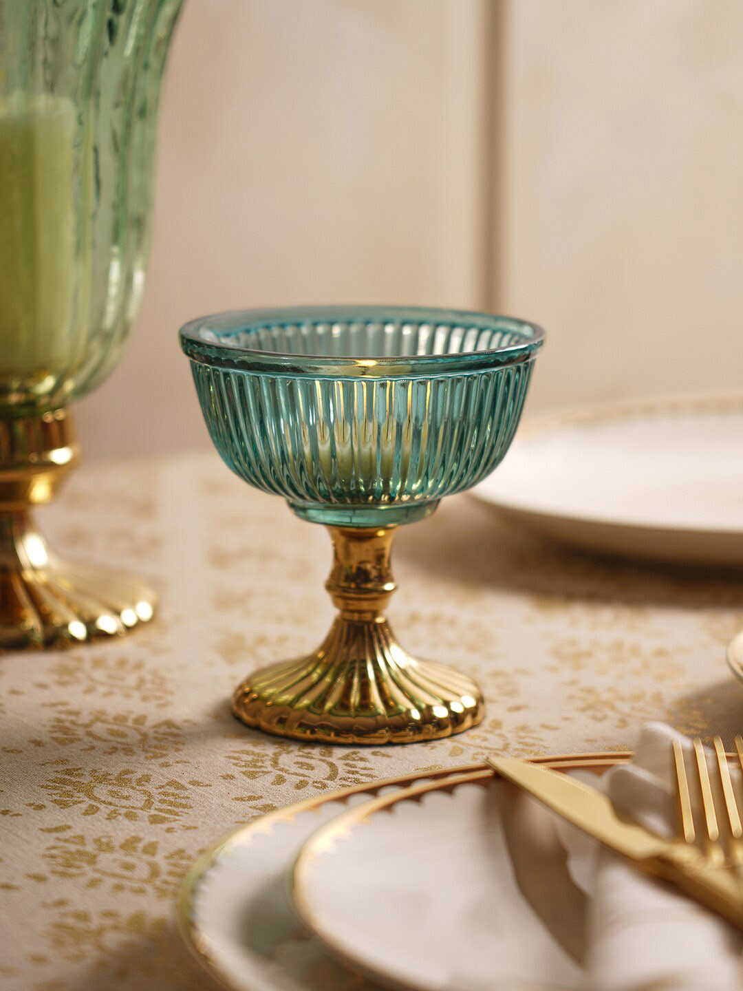

Pure Home and Living Blue Textured Decorative Bowls With Stand
