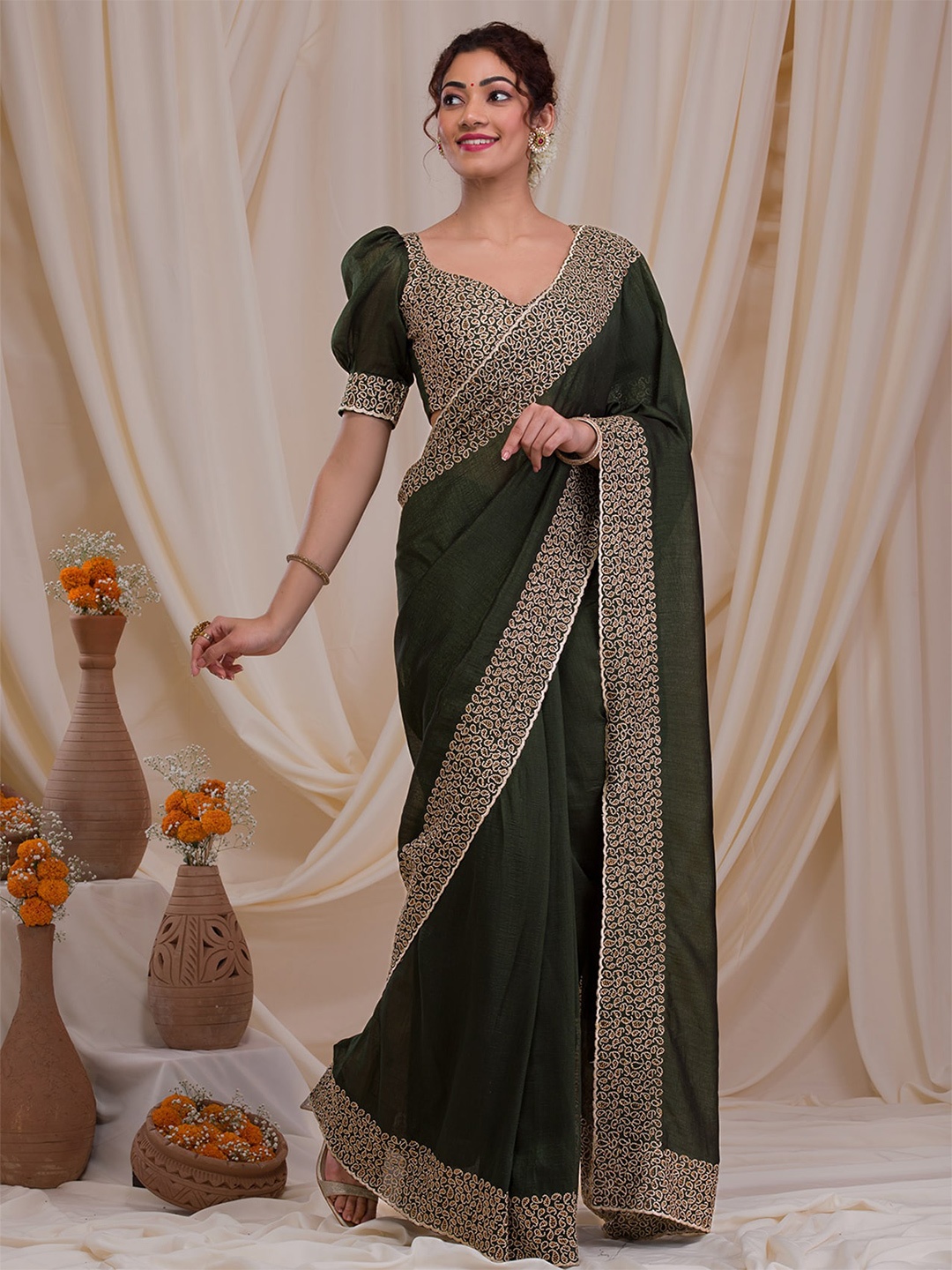 

Koskii Beads and Stones Art Silk Saree, Green