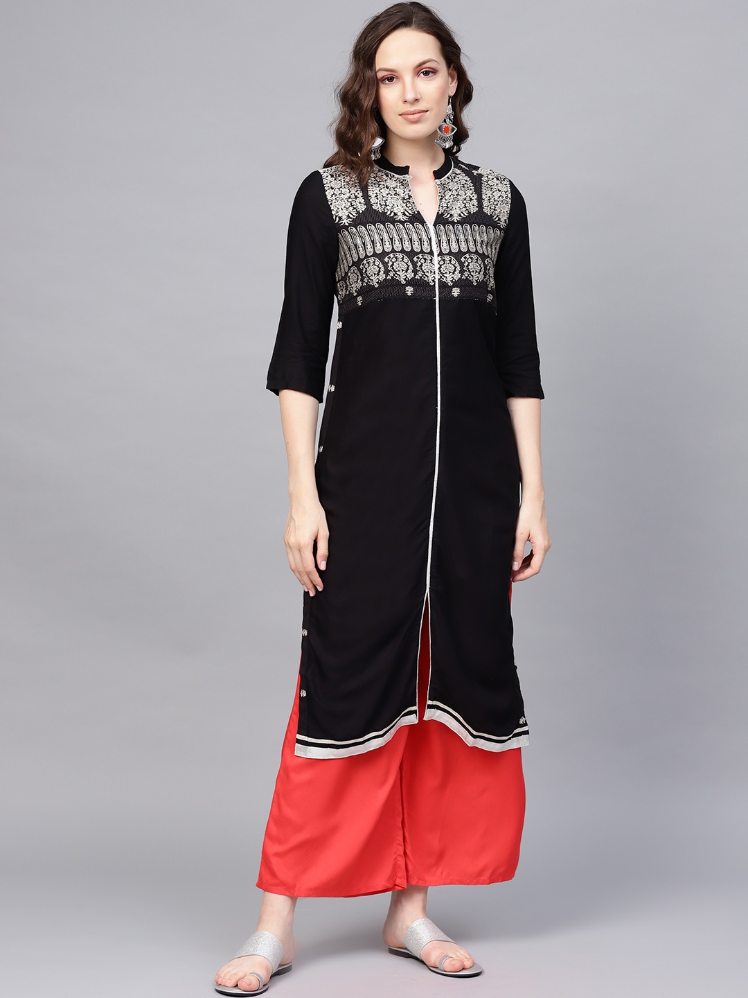 

W Women Black & Beige Yoke Design Straight Kurta