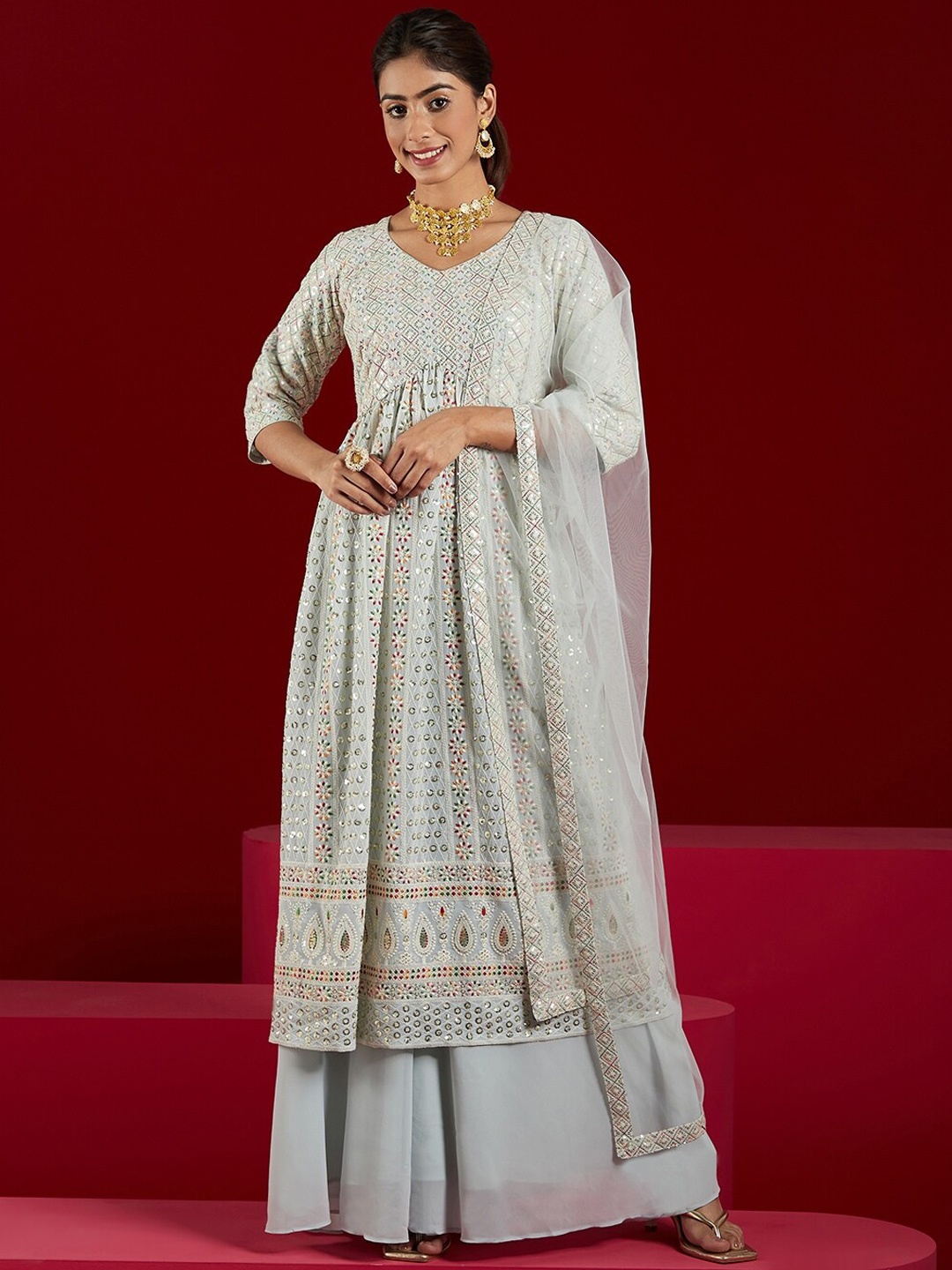 

Libas Art Floral Embroidered Empire Sequined Kurta With Palazzos & Dupatta, Blue