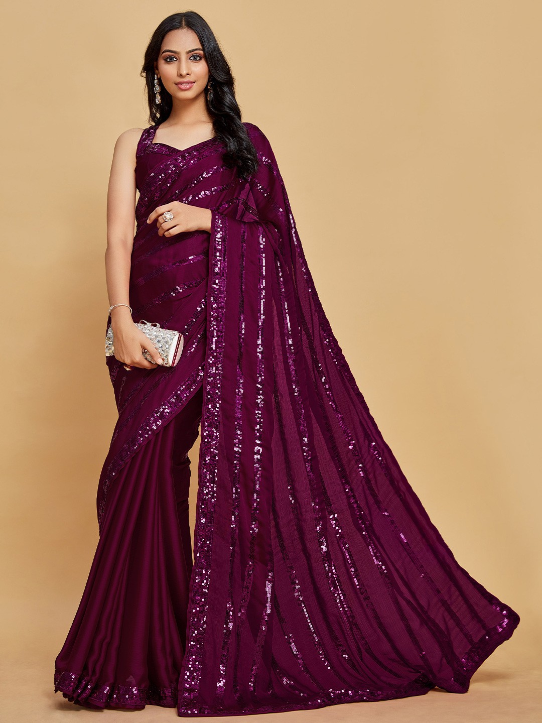 

Sangria Embellished Sequinned Satin Saree, Magenta