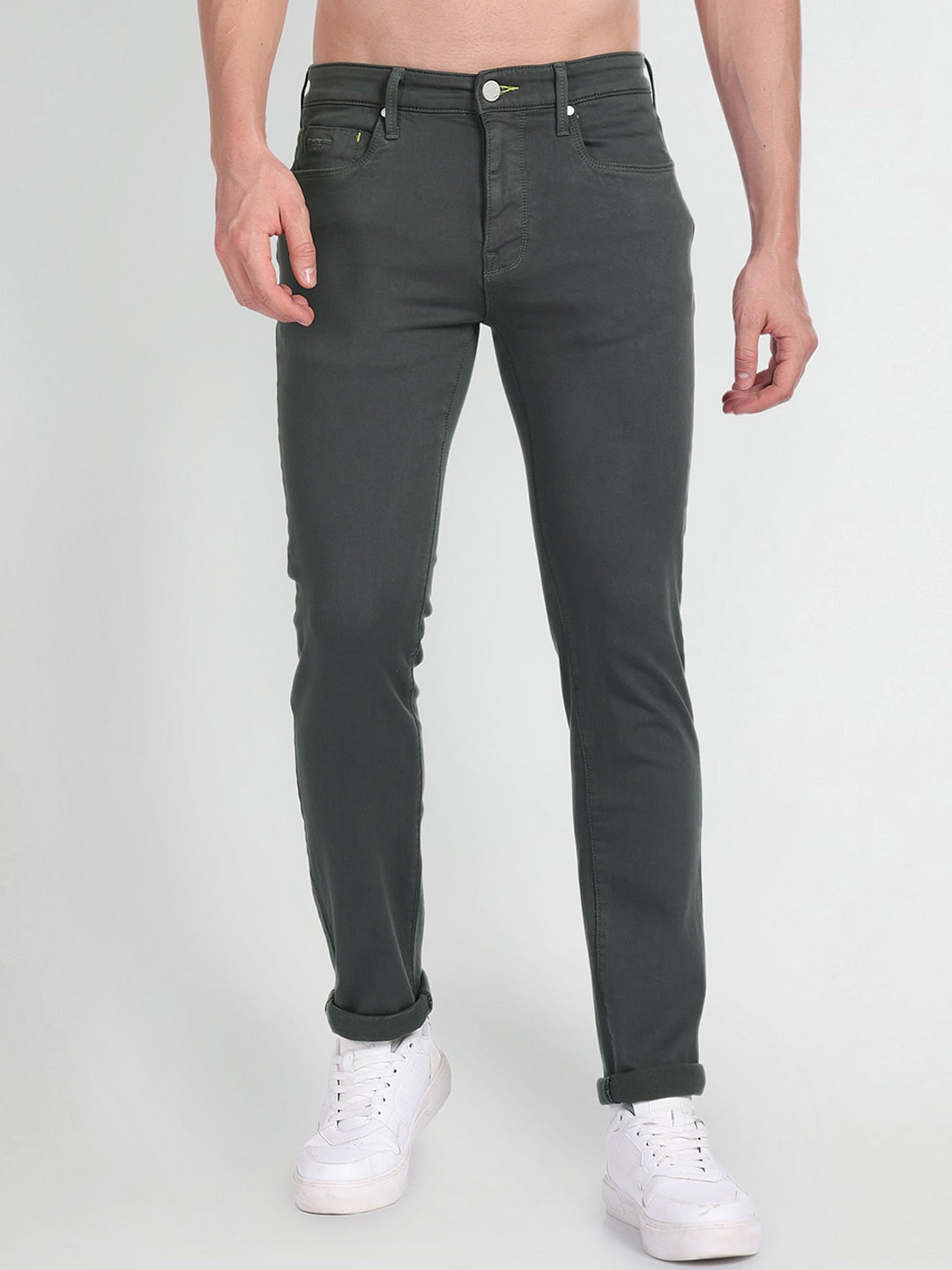 

Flying Machine Men Straight Fit Mid-Rise Clean Look Stretchable Jeans, Green
