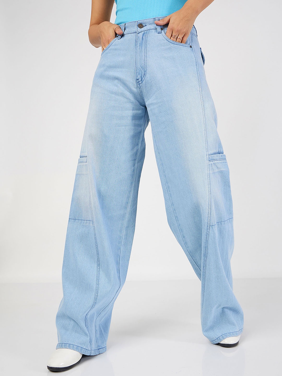 

SASSAFRAS Women Wide Leg High-Rise Clean Look Light Fade Pure Cotton Jeans, Blue