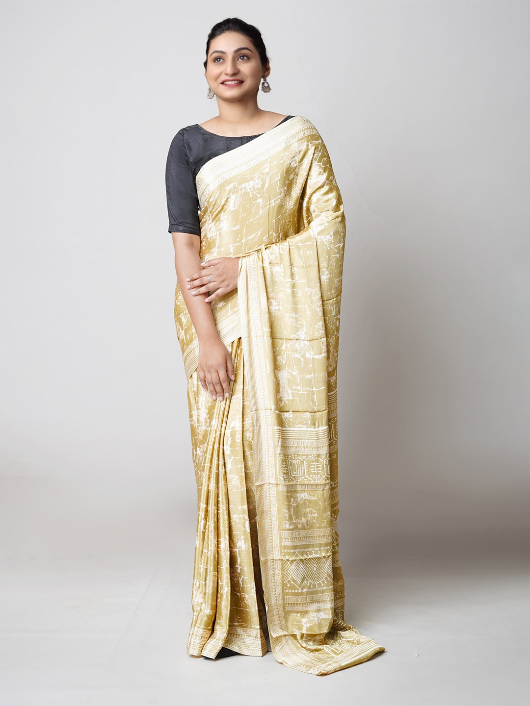

Unnati Silks Abstract Printed Art Silk Block Print Saree, Brown