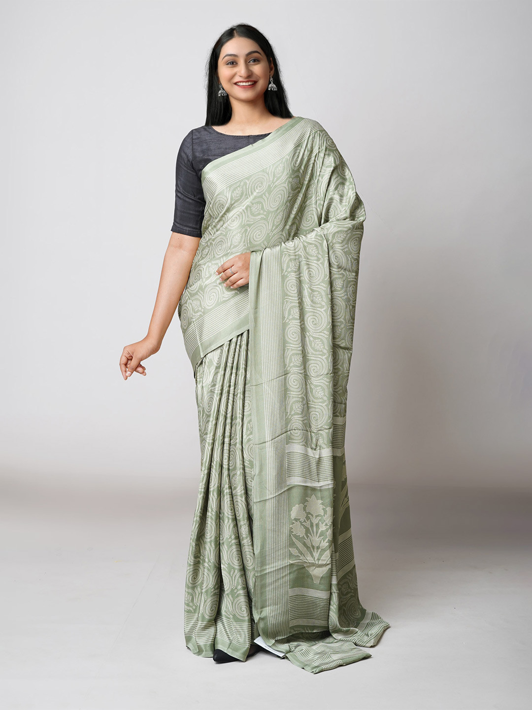 

Unnati Silks Ethnic Motifs Printed Art Silk Block Print Saree, Green