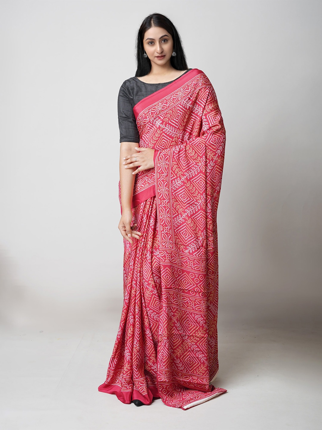 

Unnati Silks Printed Handloom Bandhani Saree, Red