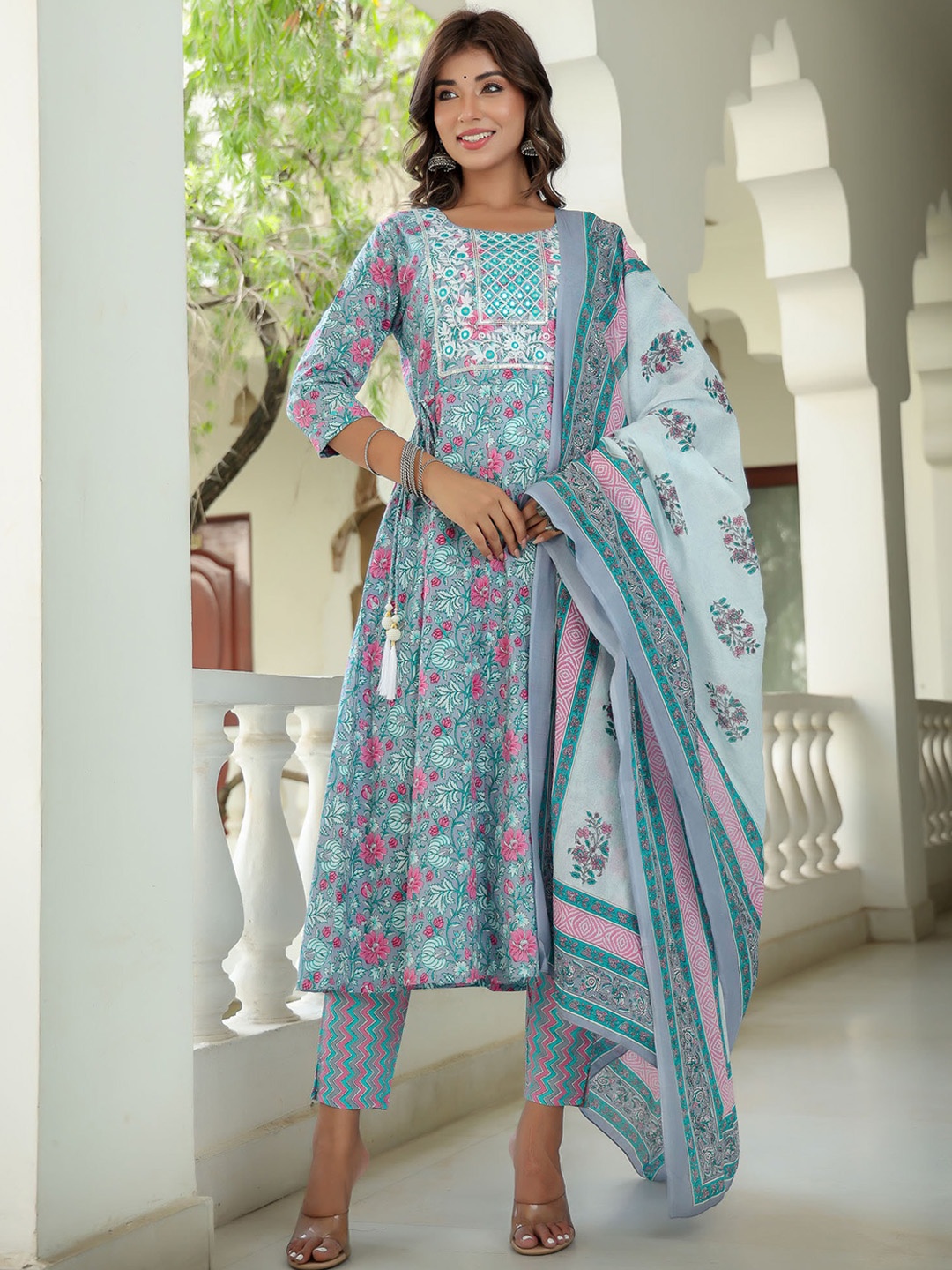

Yufta Floral Printed Pure Cotton Anarkali Kurta With Trousers & Dupatta, Grey
