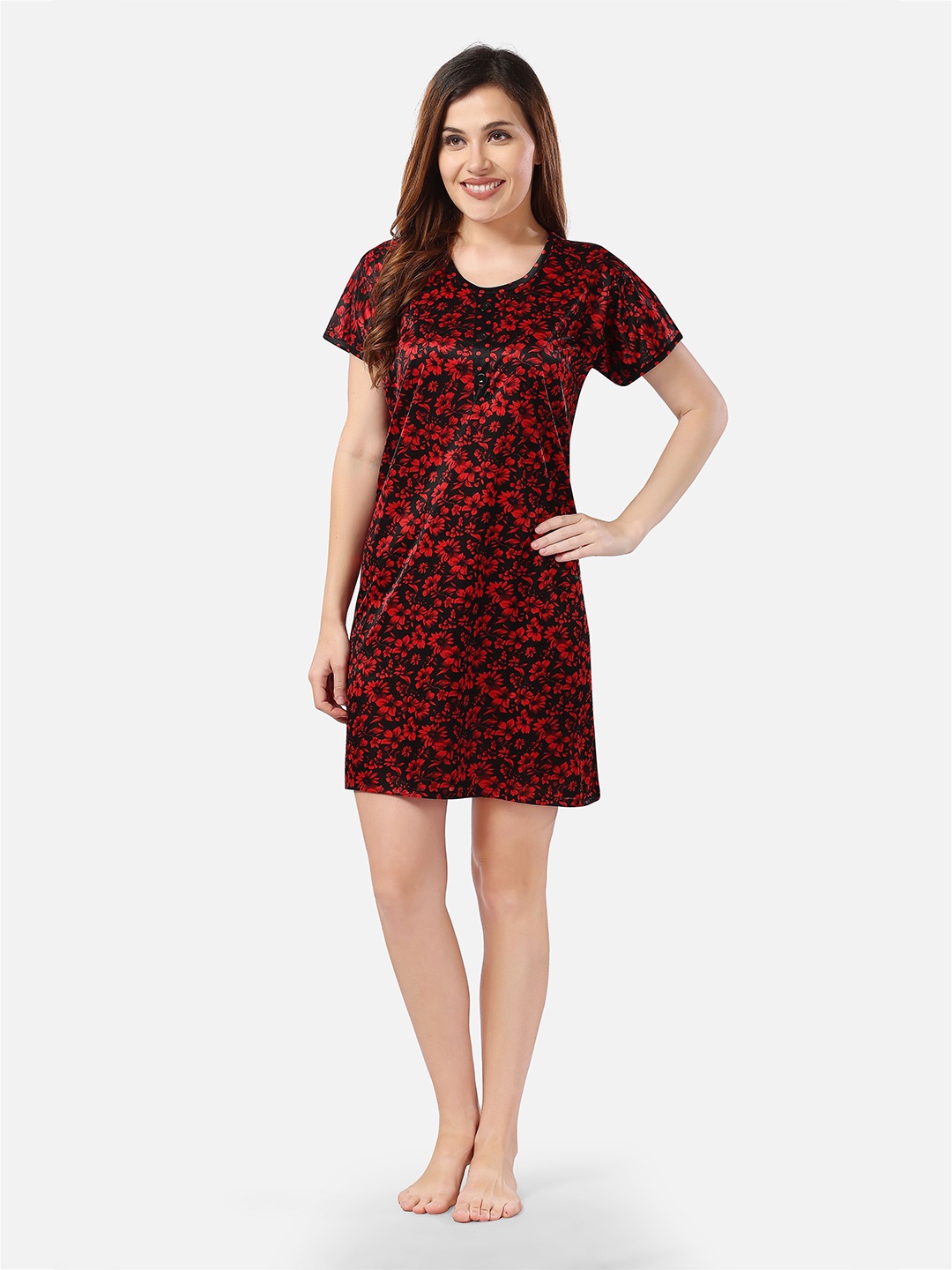 

Romaisa Floral Printed Round Neck Satin Nightdress, Black