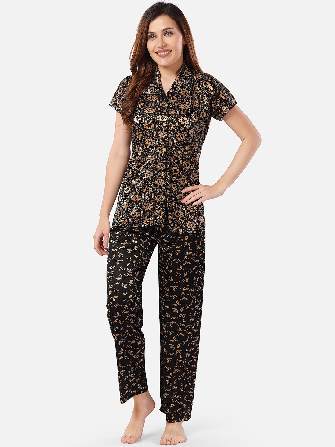 

Romaisa Floral Printed Satin Night suit, Black
