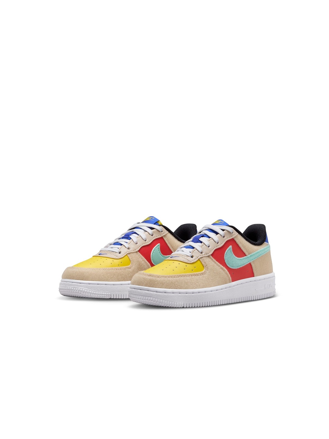 

Nike Boys Force 1 LV8 Younger Sneakers, Beige