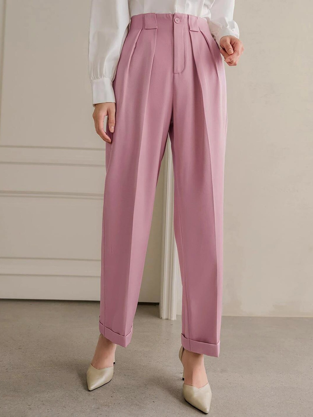 

Kotty Women Pink Relaxed Straight Leg Straight Fit High-Rise Trousers