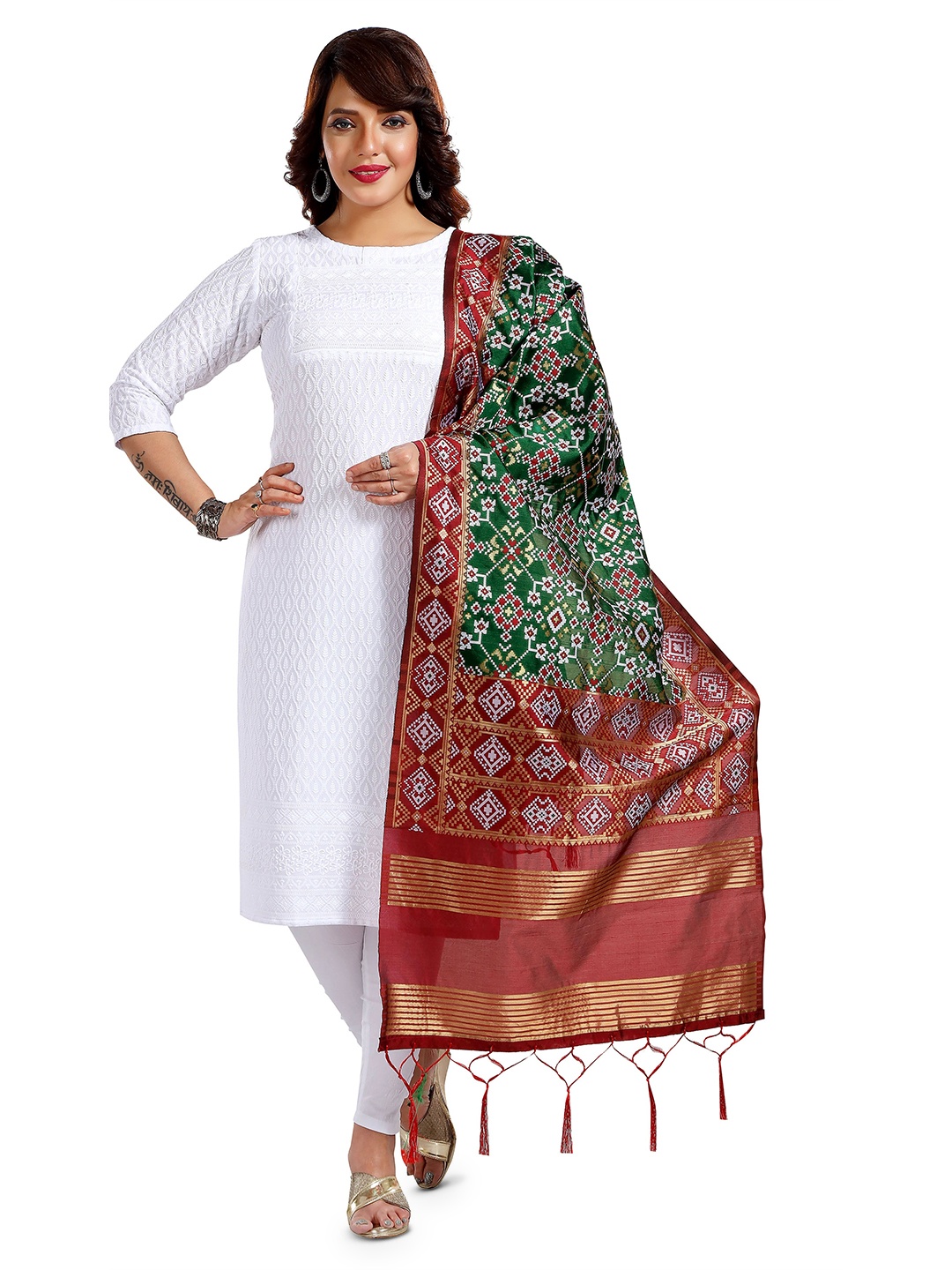 

keshubaba Ethnic Motifs Woven Design Zari Art Silk Dupatta, Green
