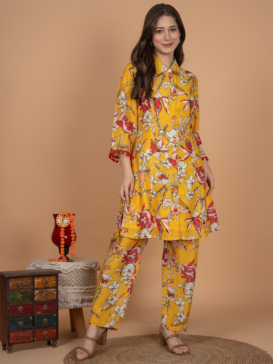 

MissKurti Ethnic Motifs Printed Shirt Collar Pom-Pom Detail Pure Silk Kurta & Palazzos, Yellow